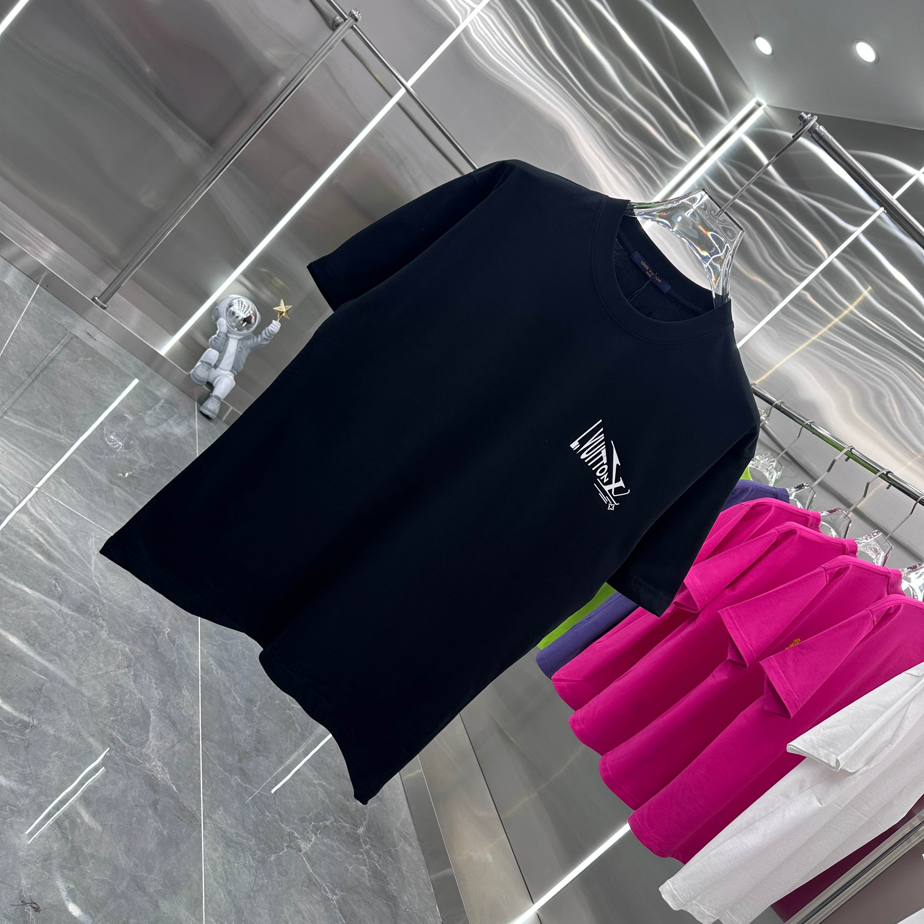 LuxluxHouse Best Quality Clothes T-shirt Louis Vuitton