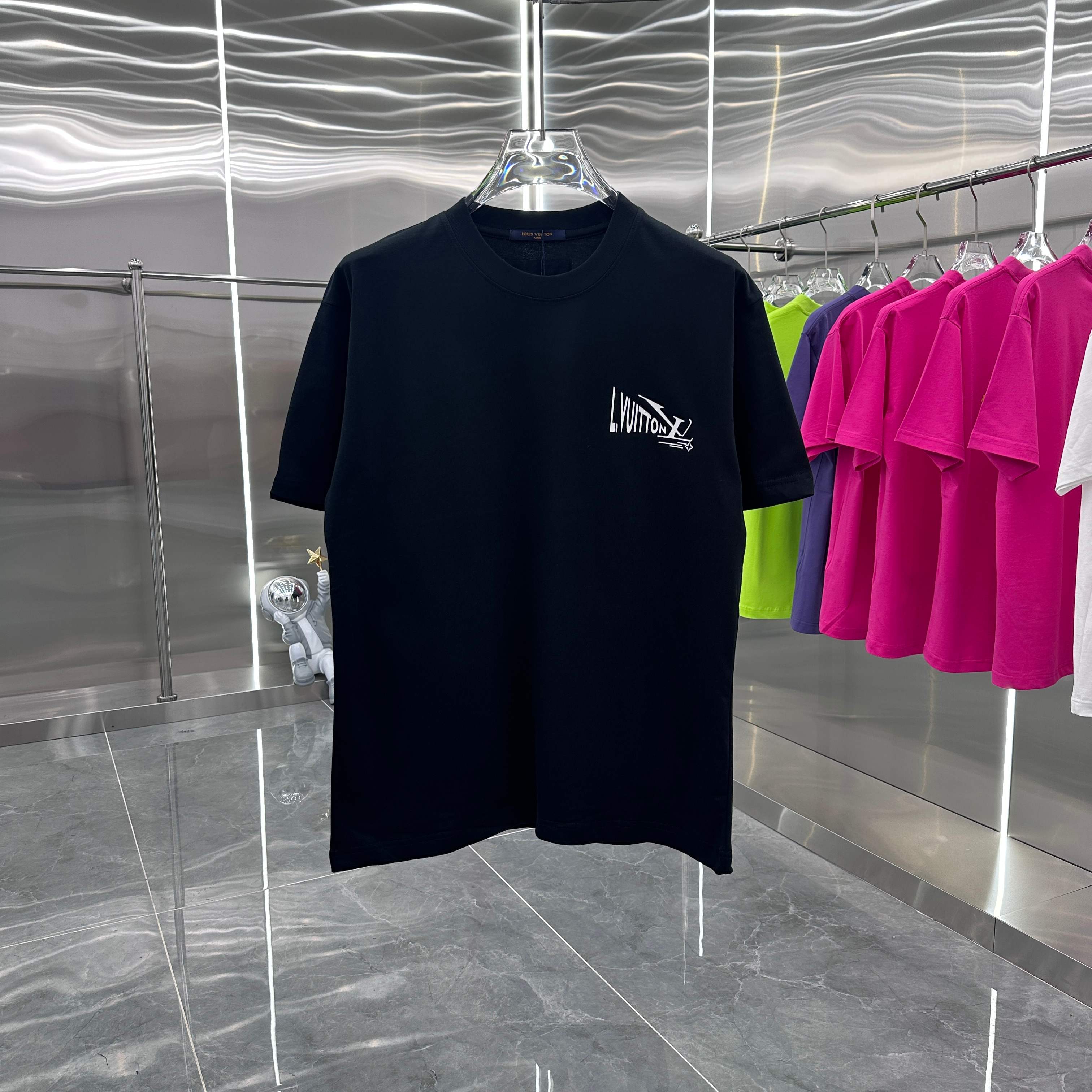 LuxluxHouse Best Quality Clothes T-shirt Louis Vuitton