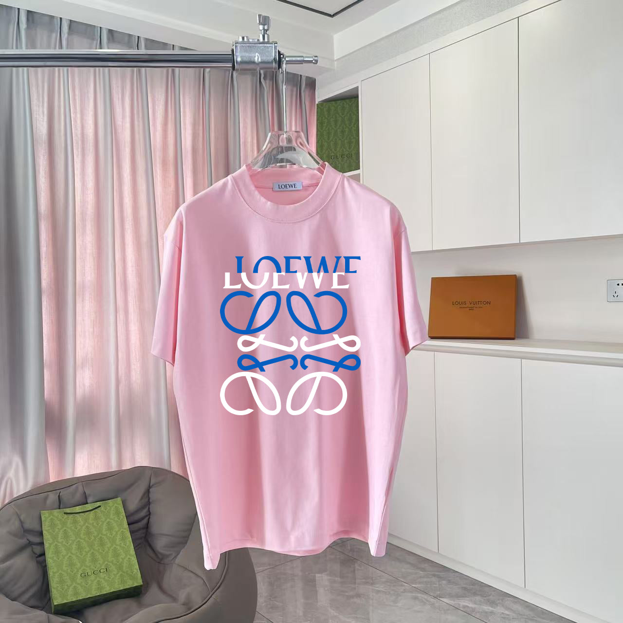 LuxluxHouse Best Quality Clothes T-shirt Loewe