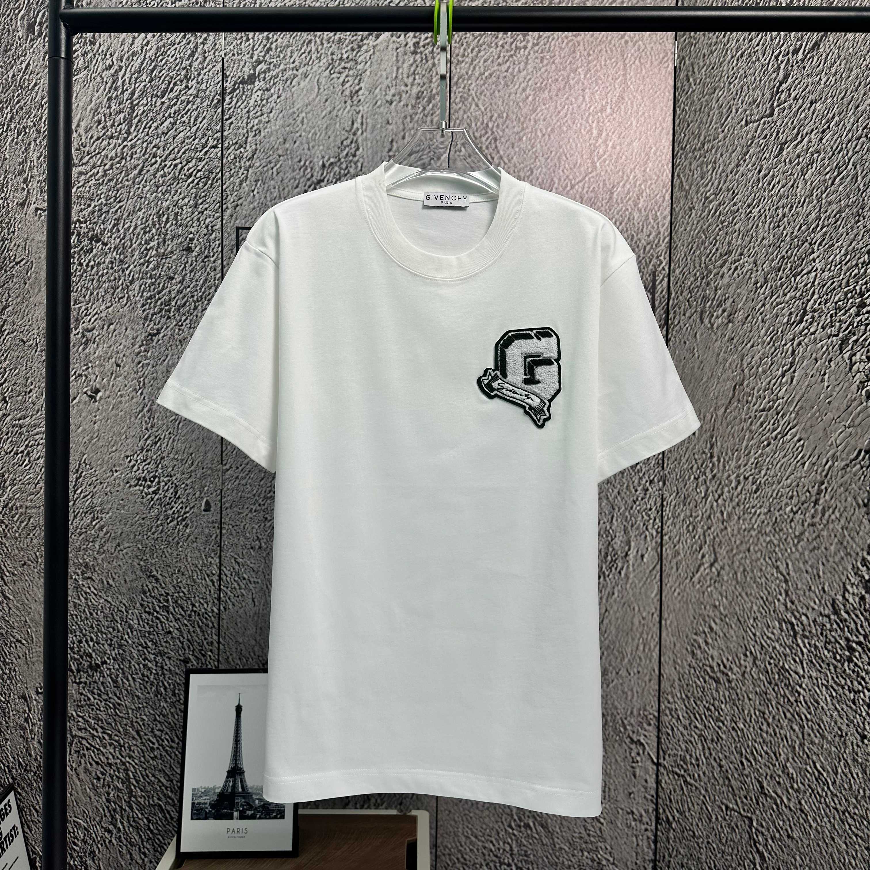 LuxluxHouse Best Quality Clothes Givenchy T-shirt