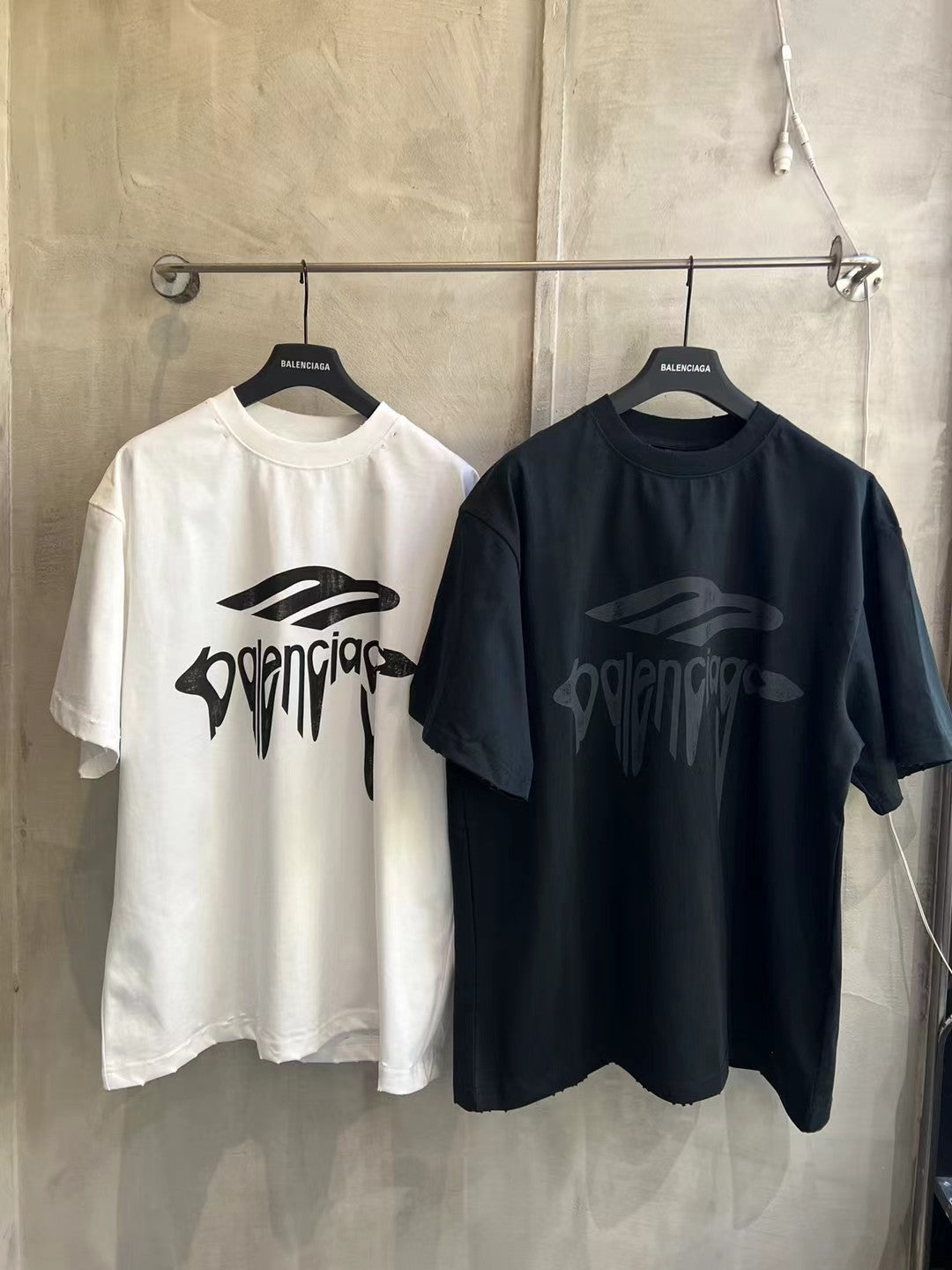 LuxluxHouse Best Quality Clothes Balenciaga T-shirt