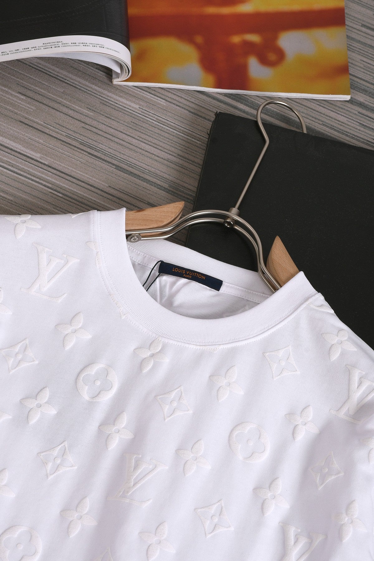 LuxluxHouse Best Quality Clothes T-shirt Louis Vuitton