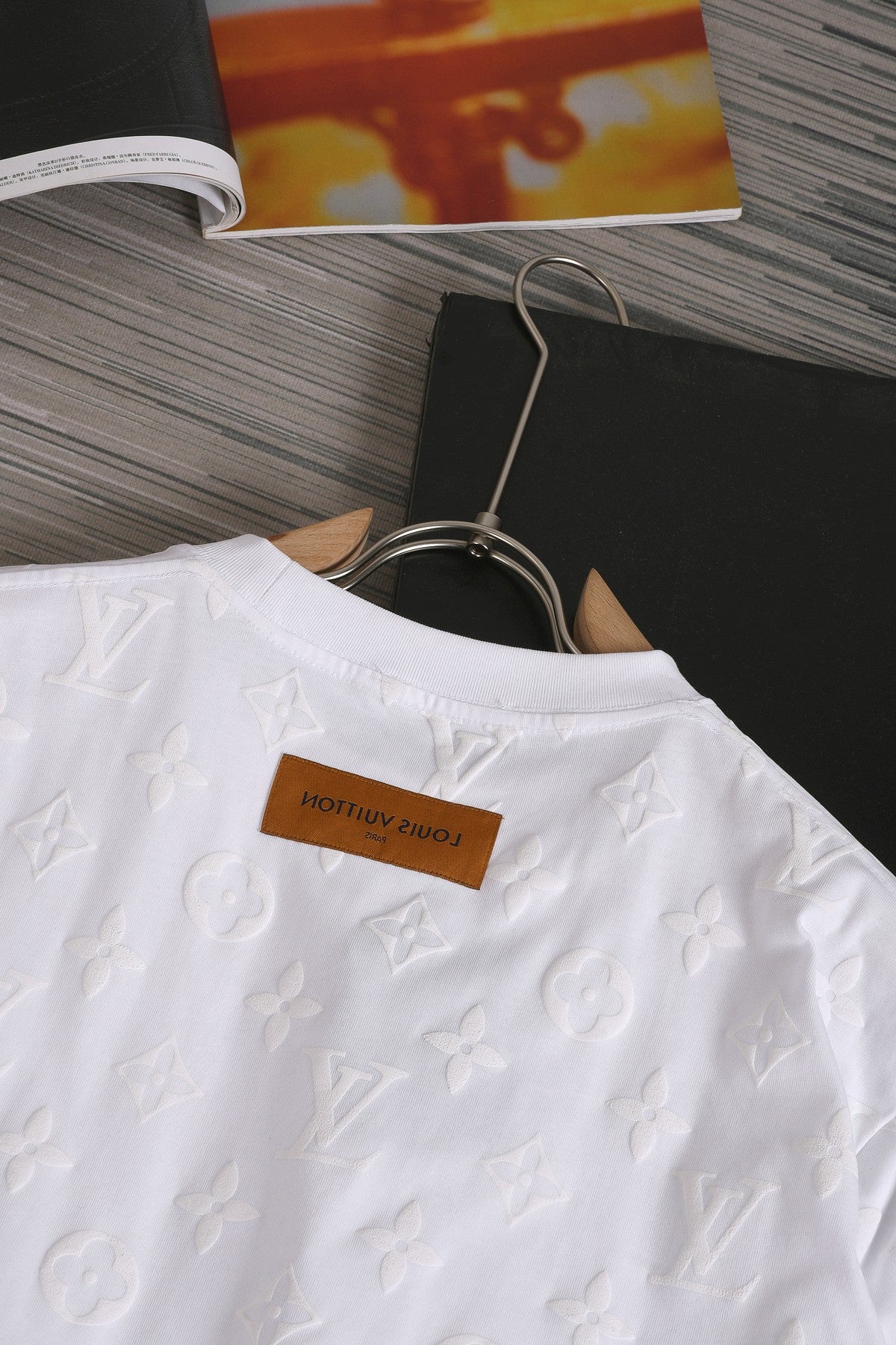 LuxluxHouse Best Quality Clothes T-shirt Louis Vuitton