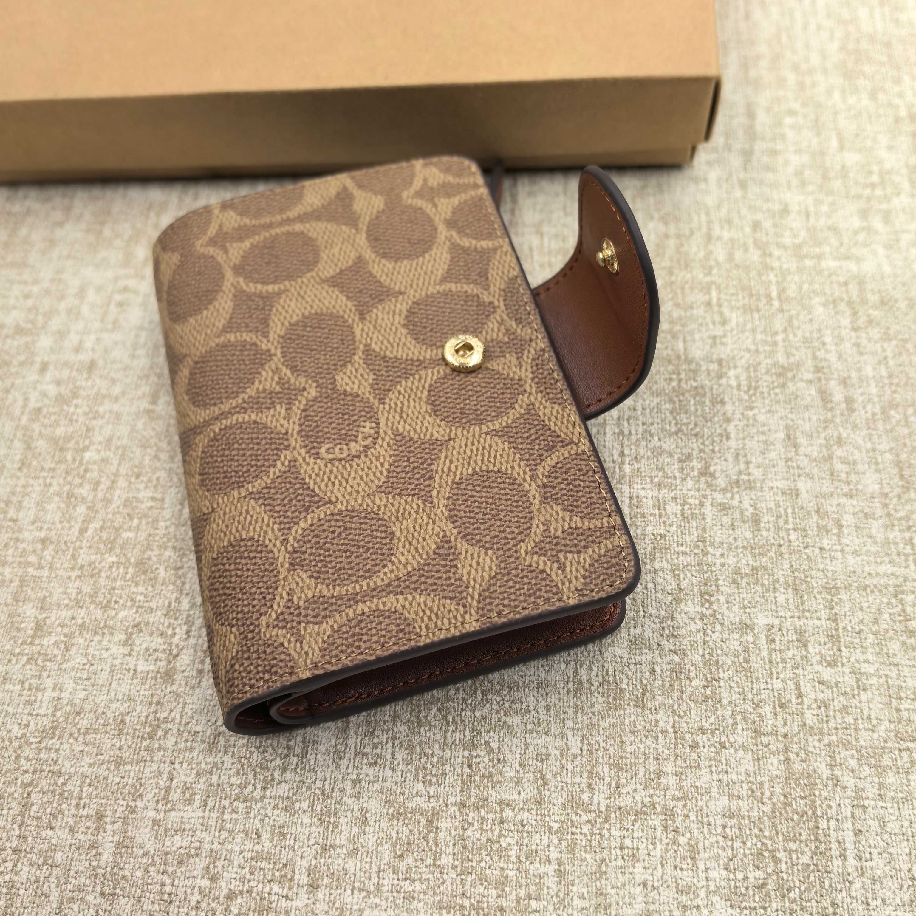 LuxluxHouse Best Quality Bags Coach