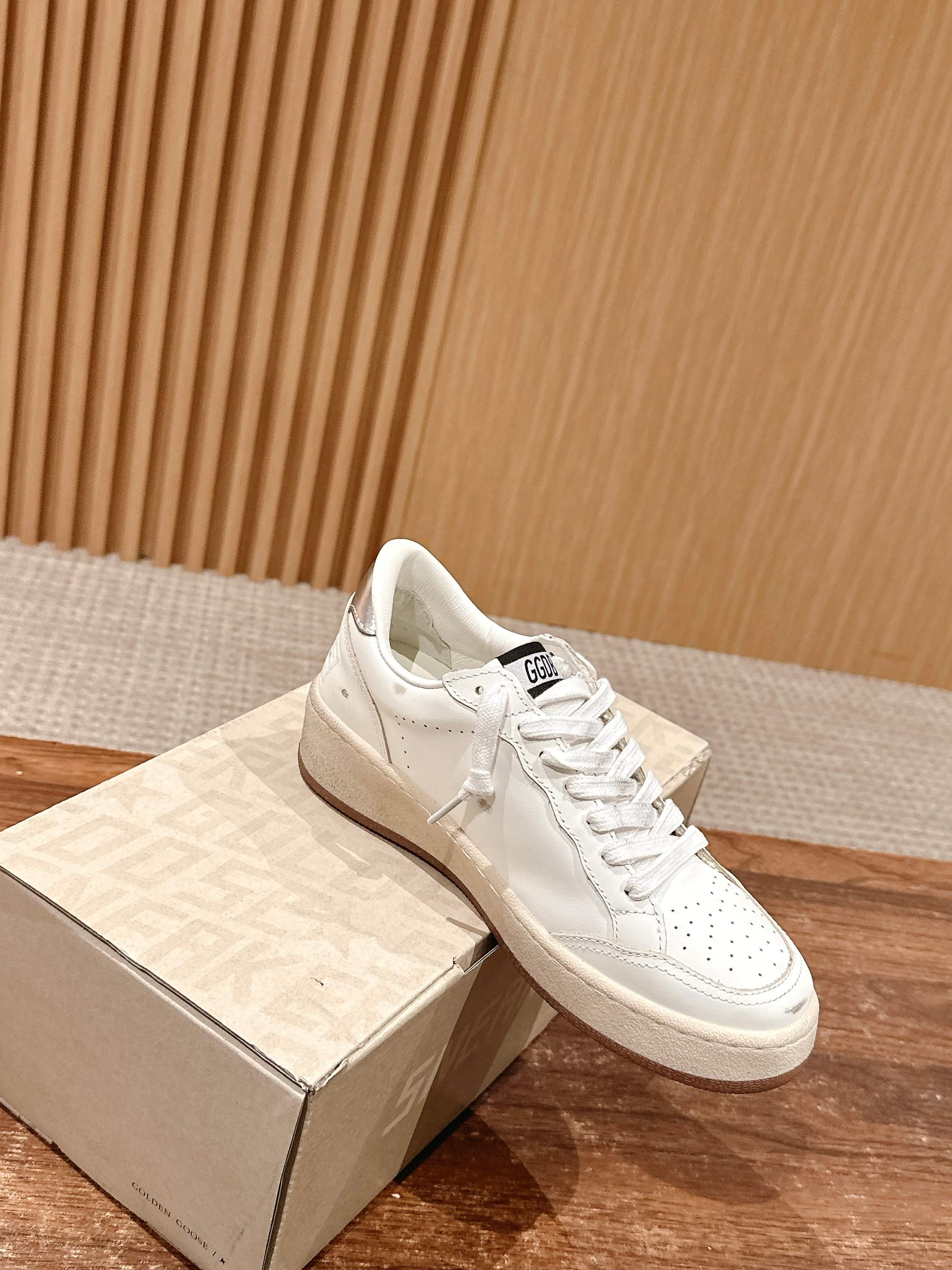 LuxluxHouse Best Quality Shoes Golden Goose