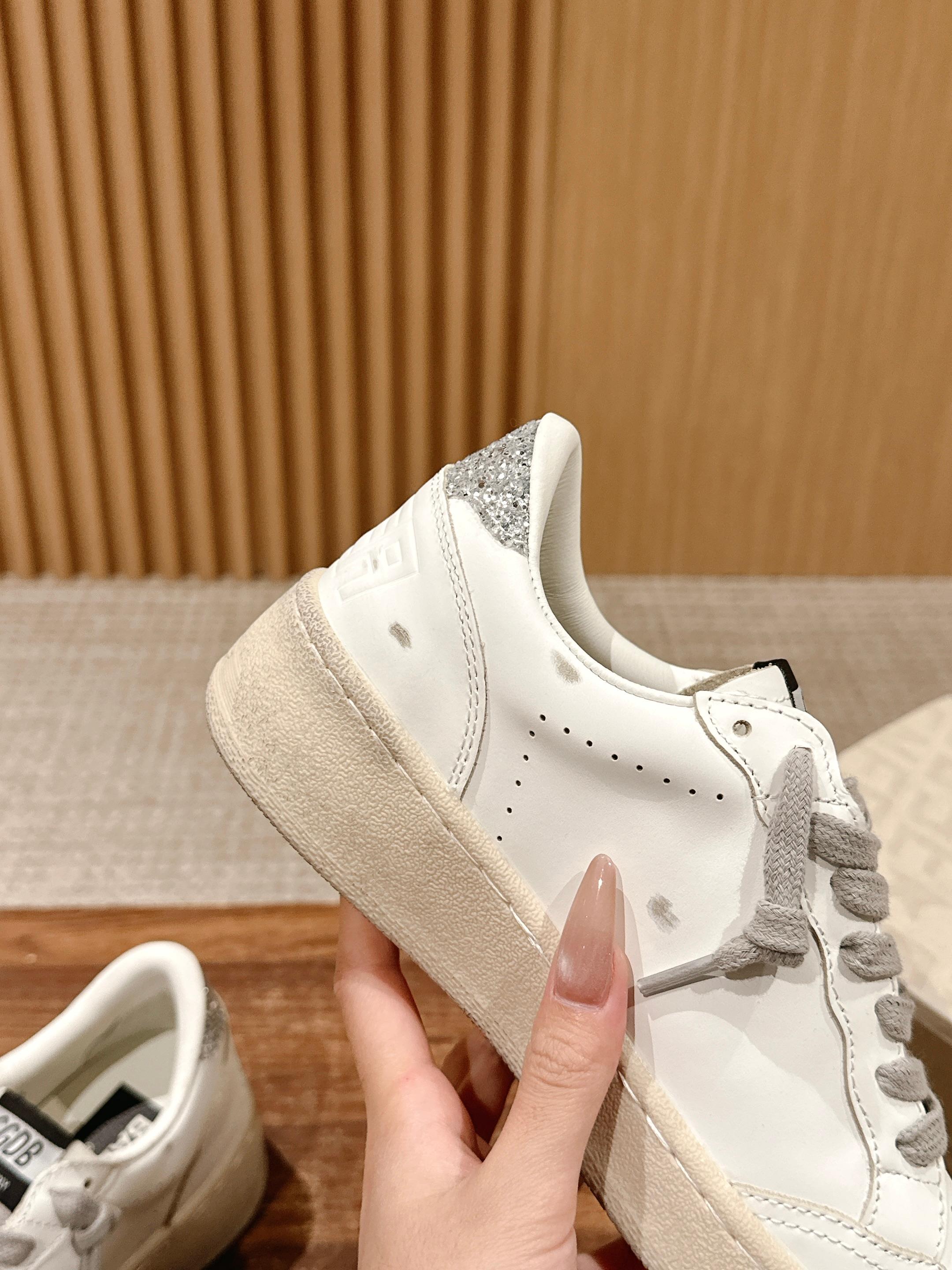 LuxluxHouse Best Quality Shoes Golden Goose