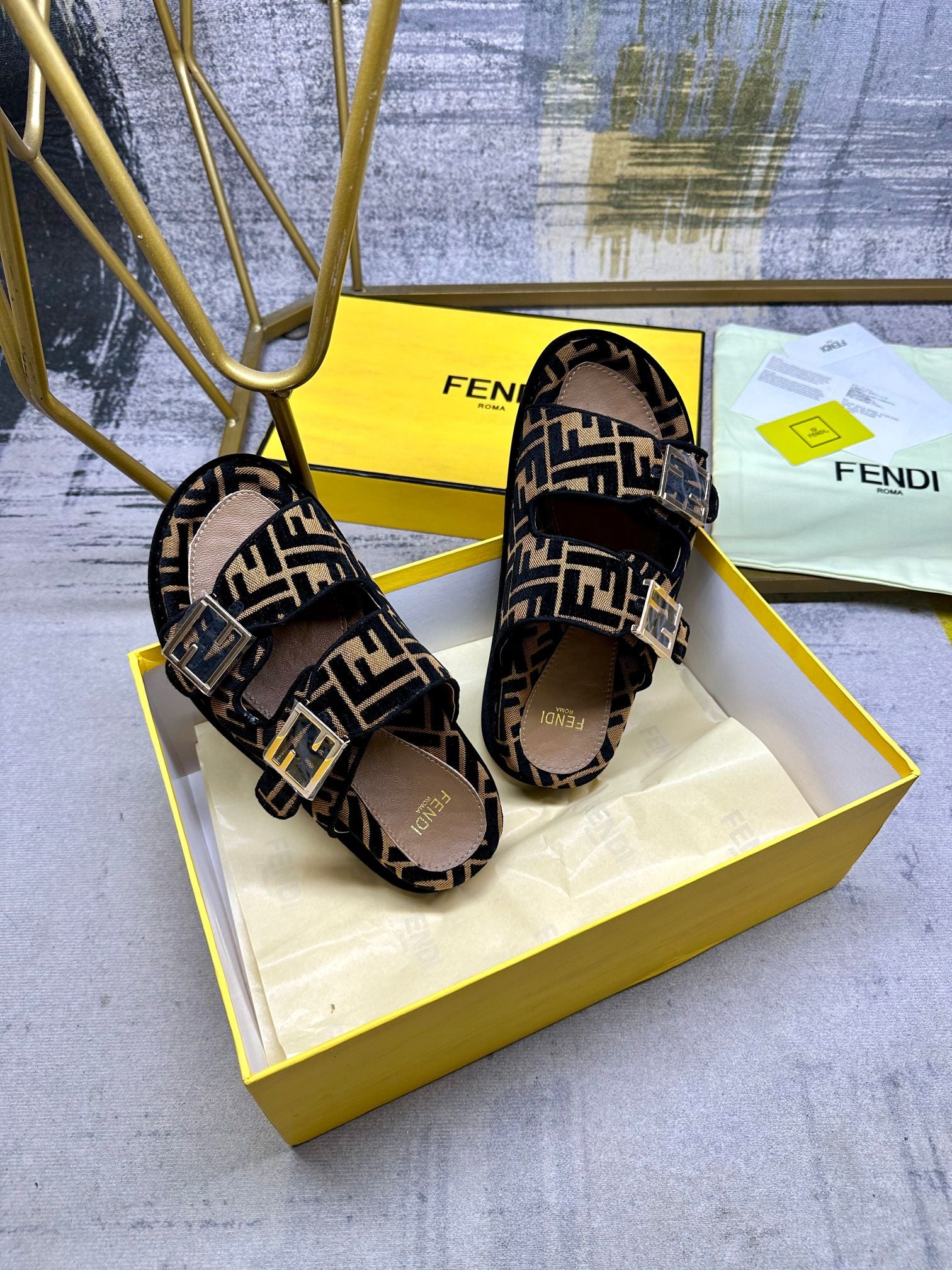 LuxluxHouse Best Quality Sandals Fendi