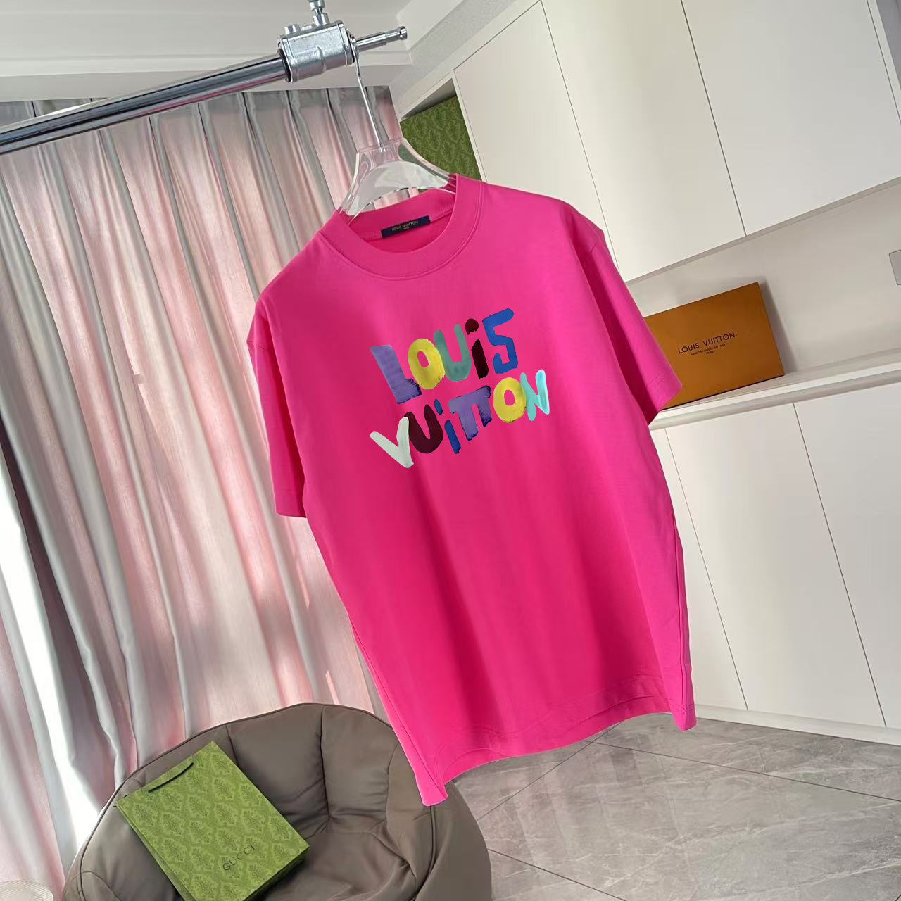 LuxluxHouse Best Quality Clothes T-shirt Louis Vuitton