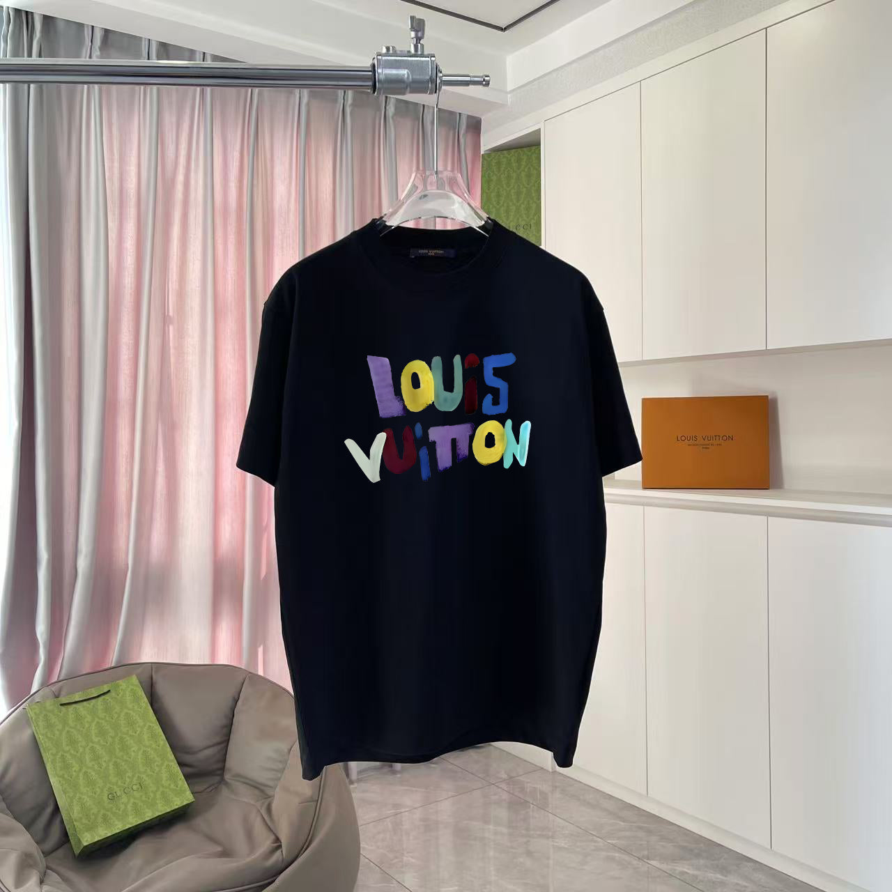 LuxluxHouse Best Quality Clothes T-shirt Louis Vuitton