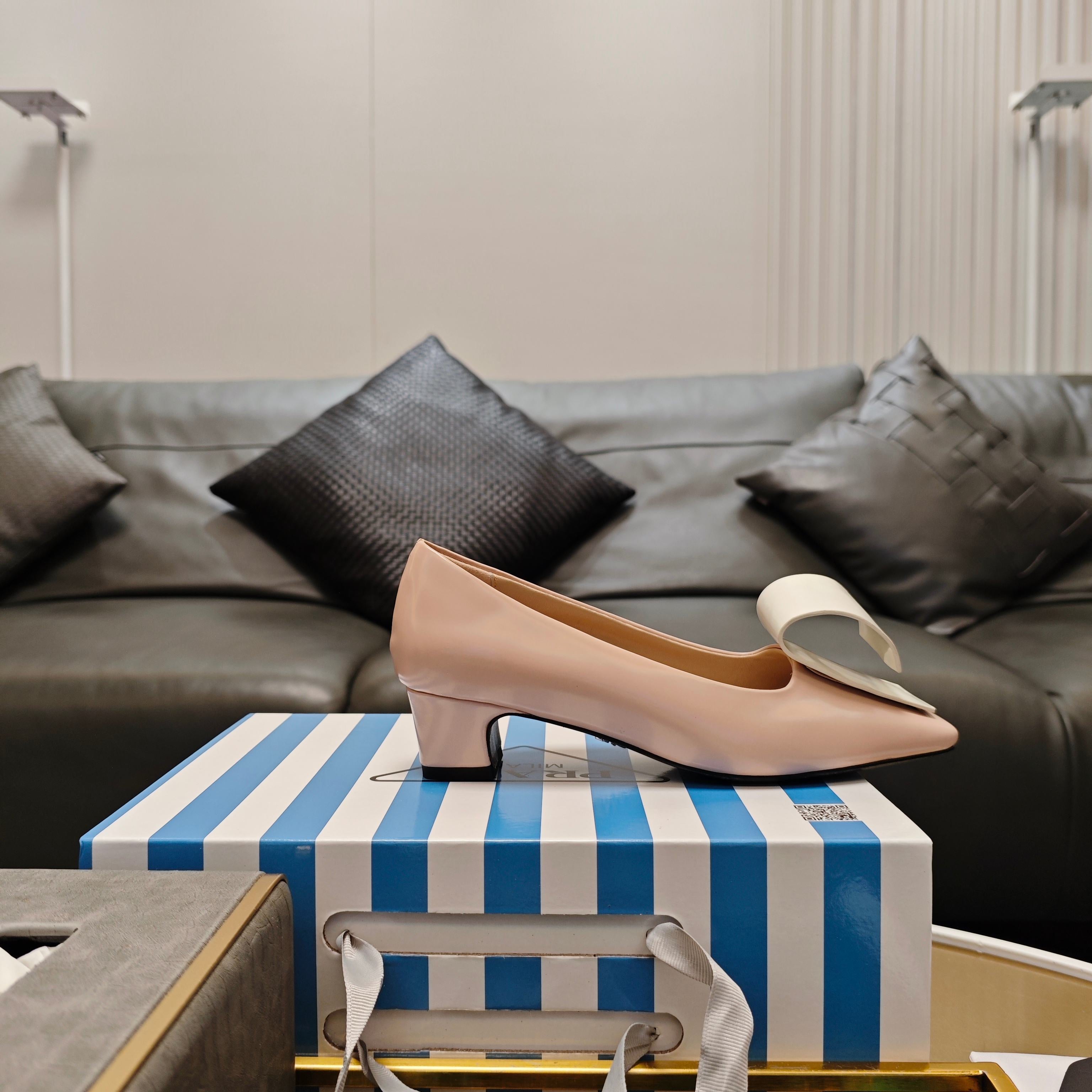 LuxluxHouse Best Quality Women Shoes Prada