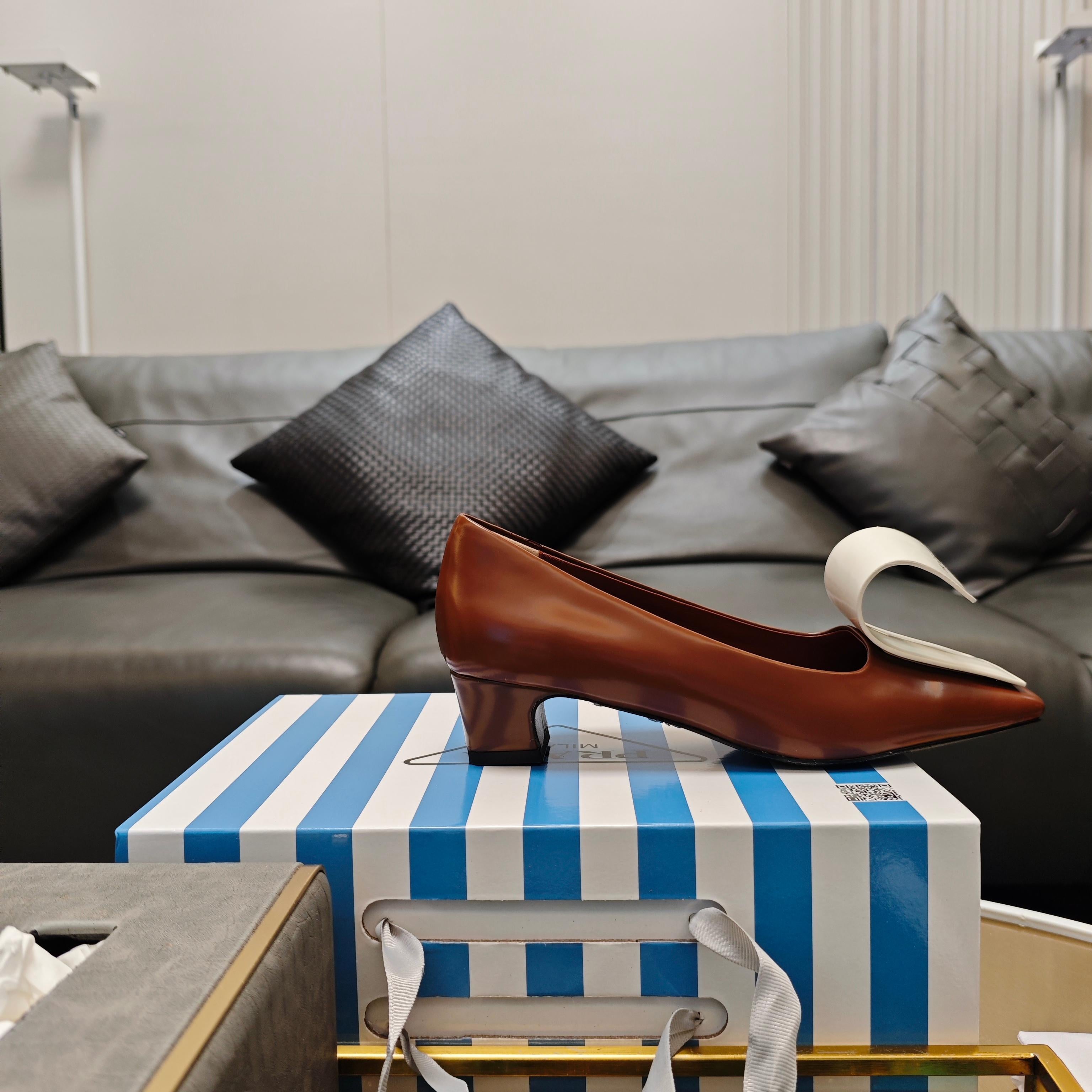 LuxluxHouse Best Quality Women Shoes Prada