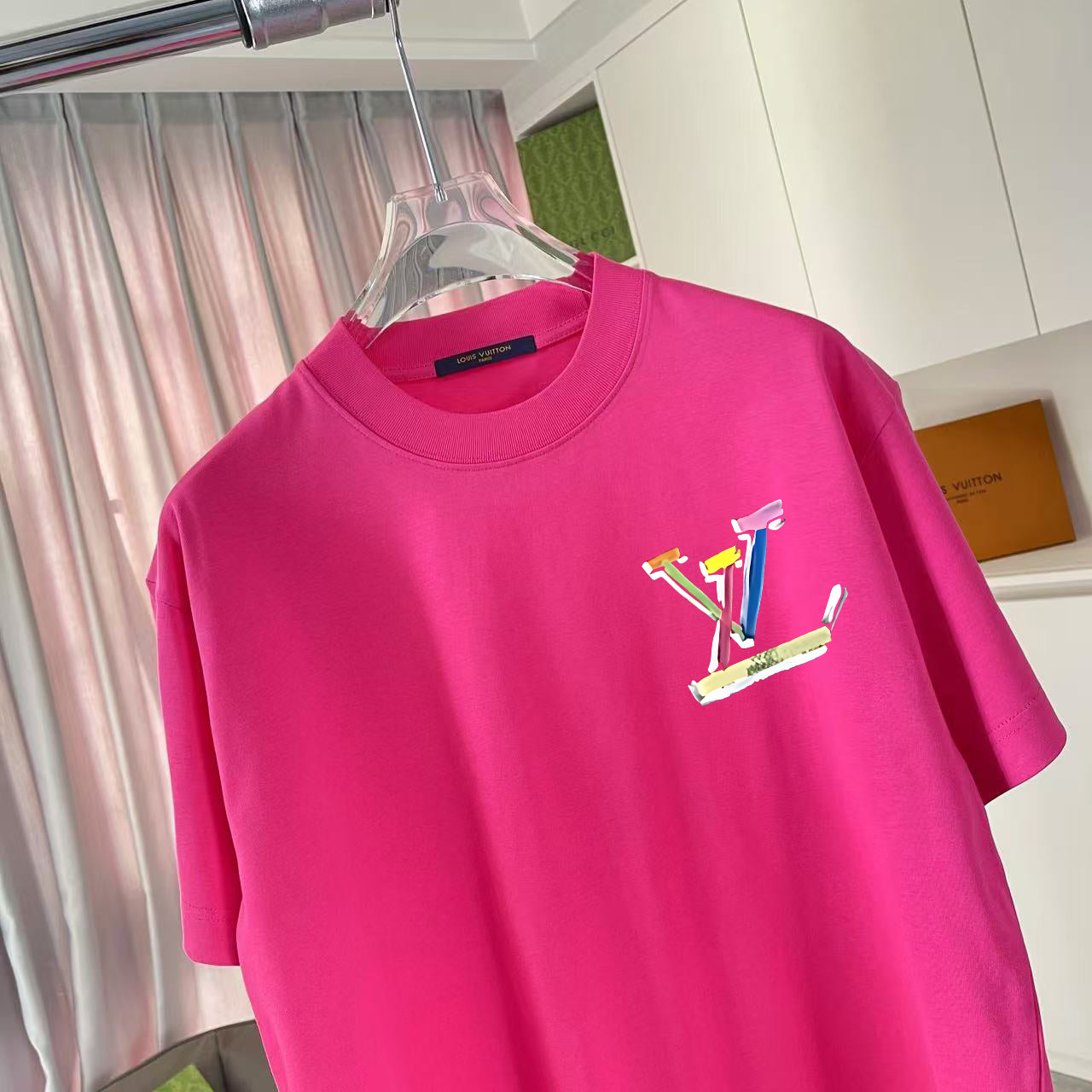LuxluxHouse Best Quality Clothes T-shirt Louis Vuitton