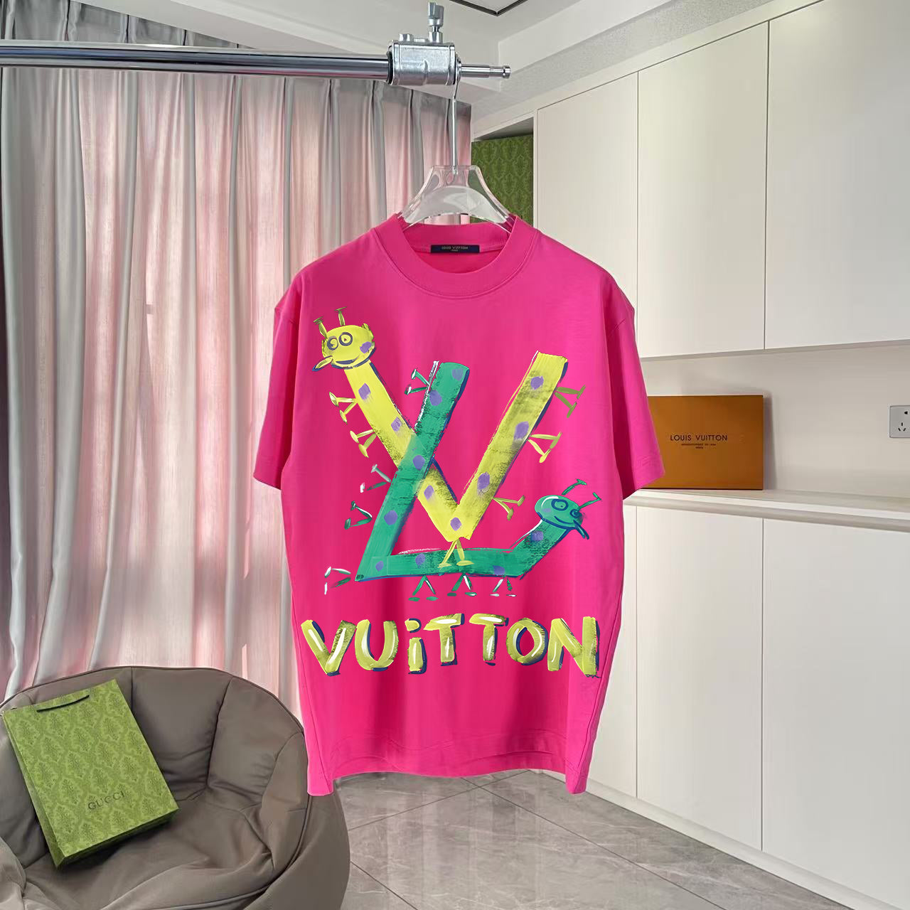 LuxluxHouse Best Quality Clothes T-shirt Louis Vuitton
