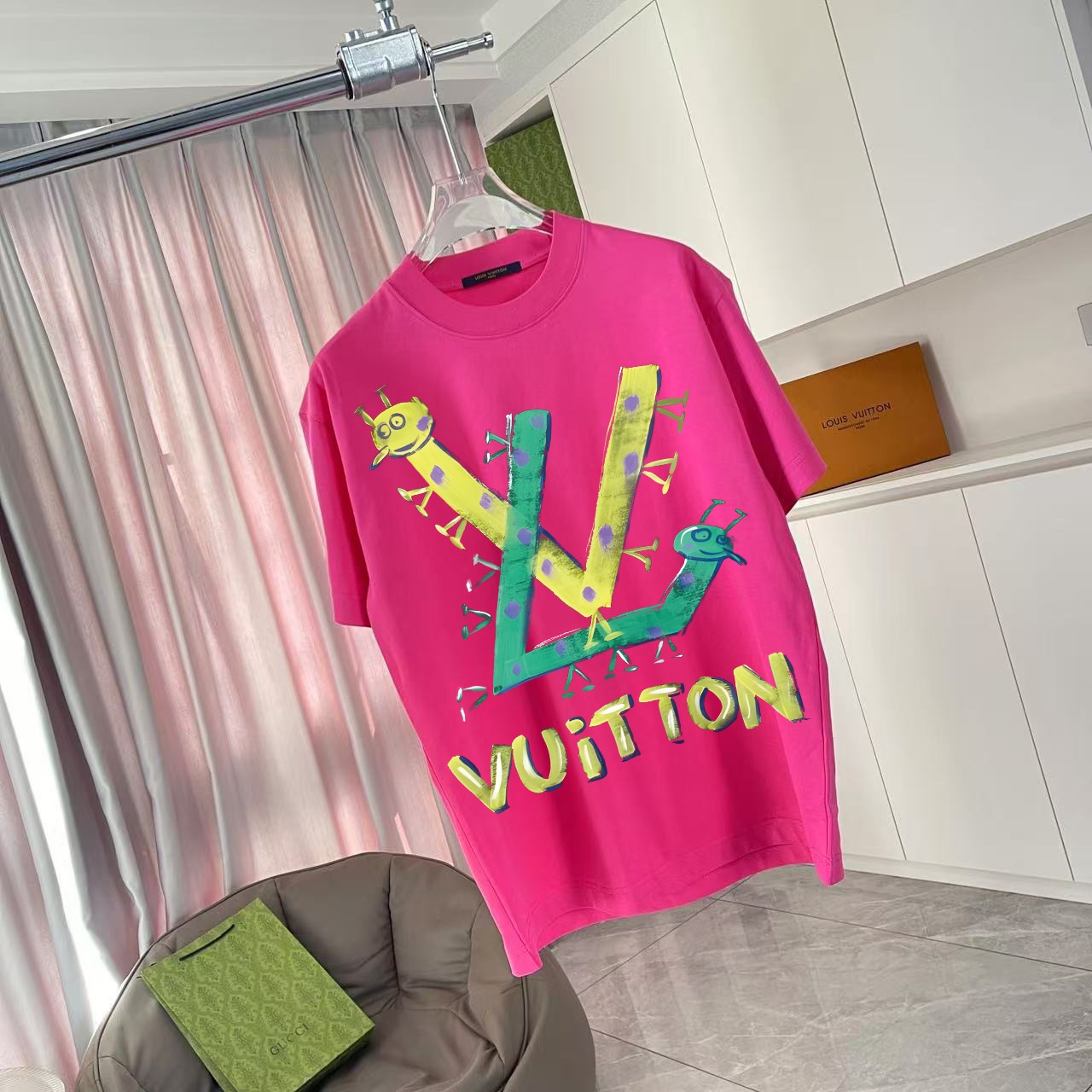 LuxluxHouse Best Quality Clothes T-shirt Louis Vuitton