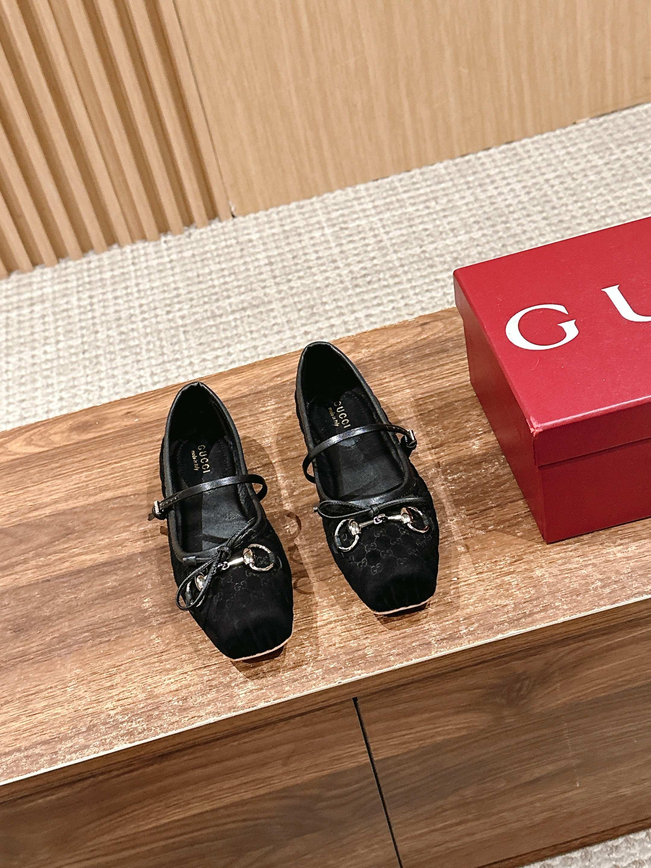 LuxluxHouse Best Quality Gucci Women Shoes