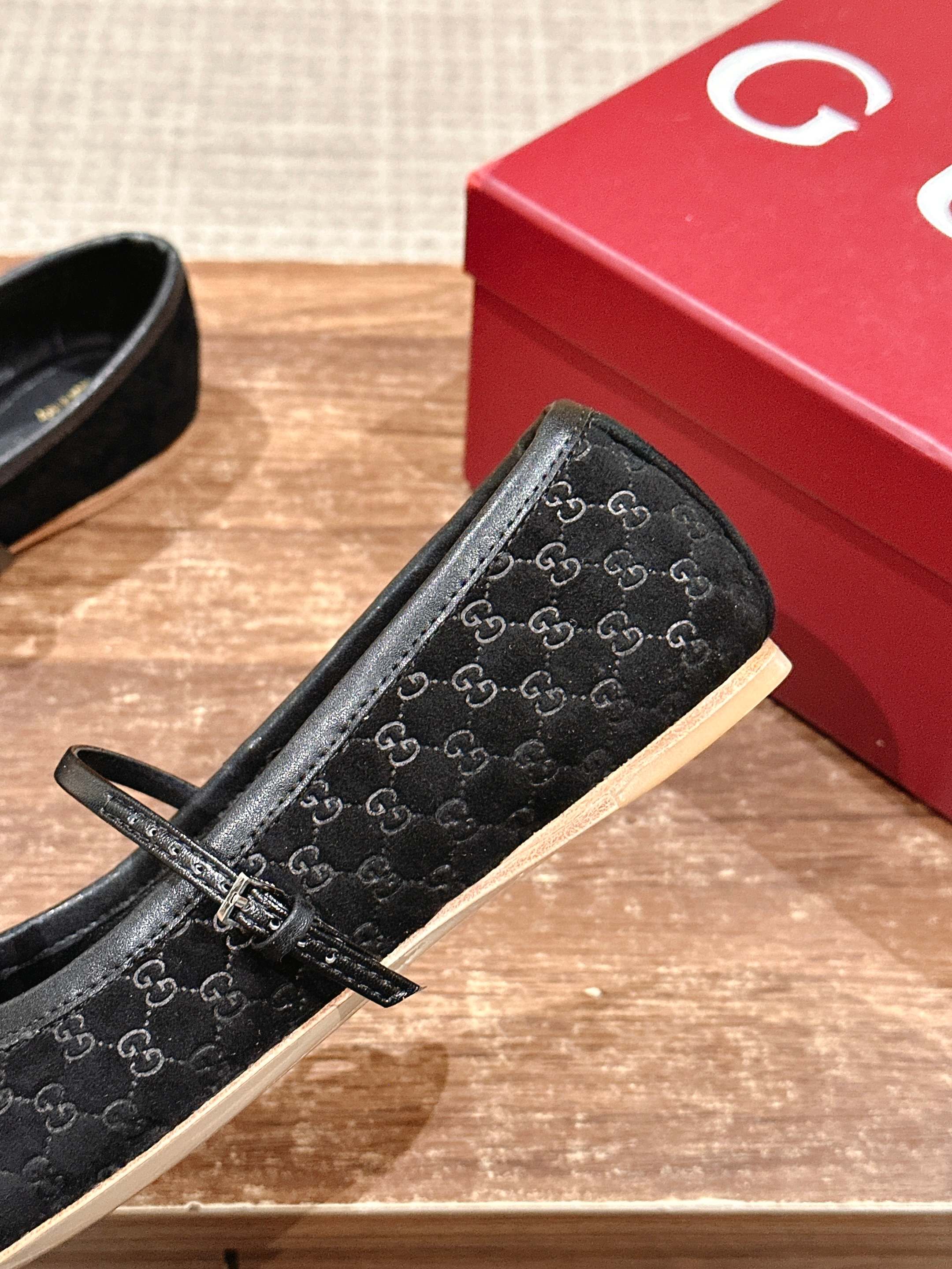 LuxluxHouse Best Quality Gucci Women Shoes
