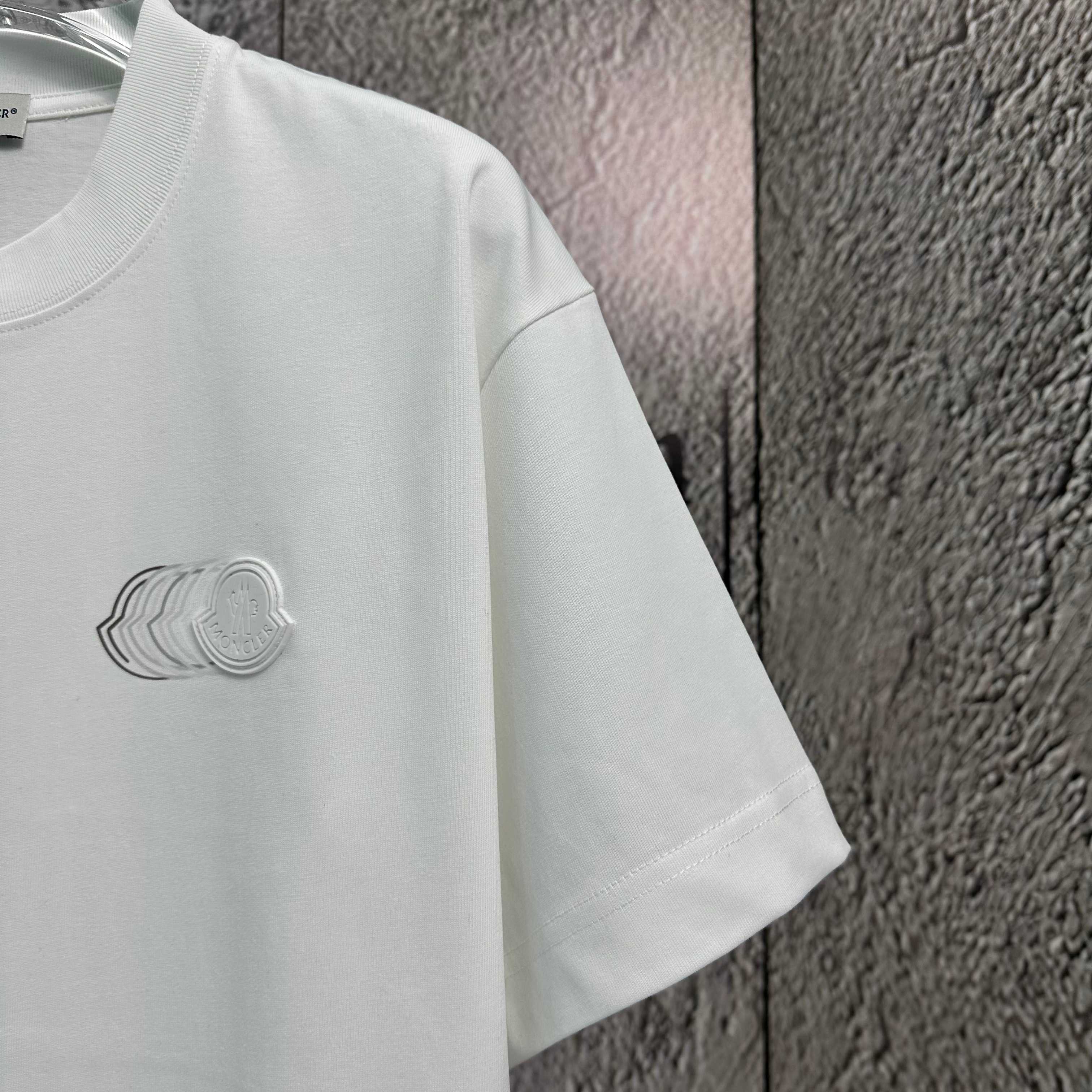 LuxluxHouse Best Quality Clothes T-shirt Moncler
