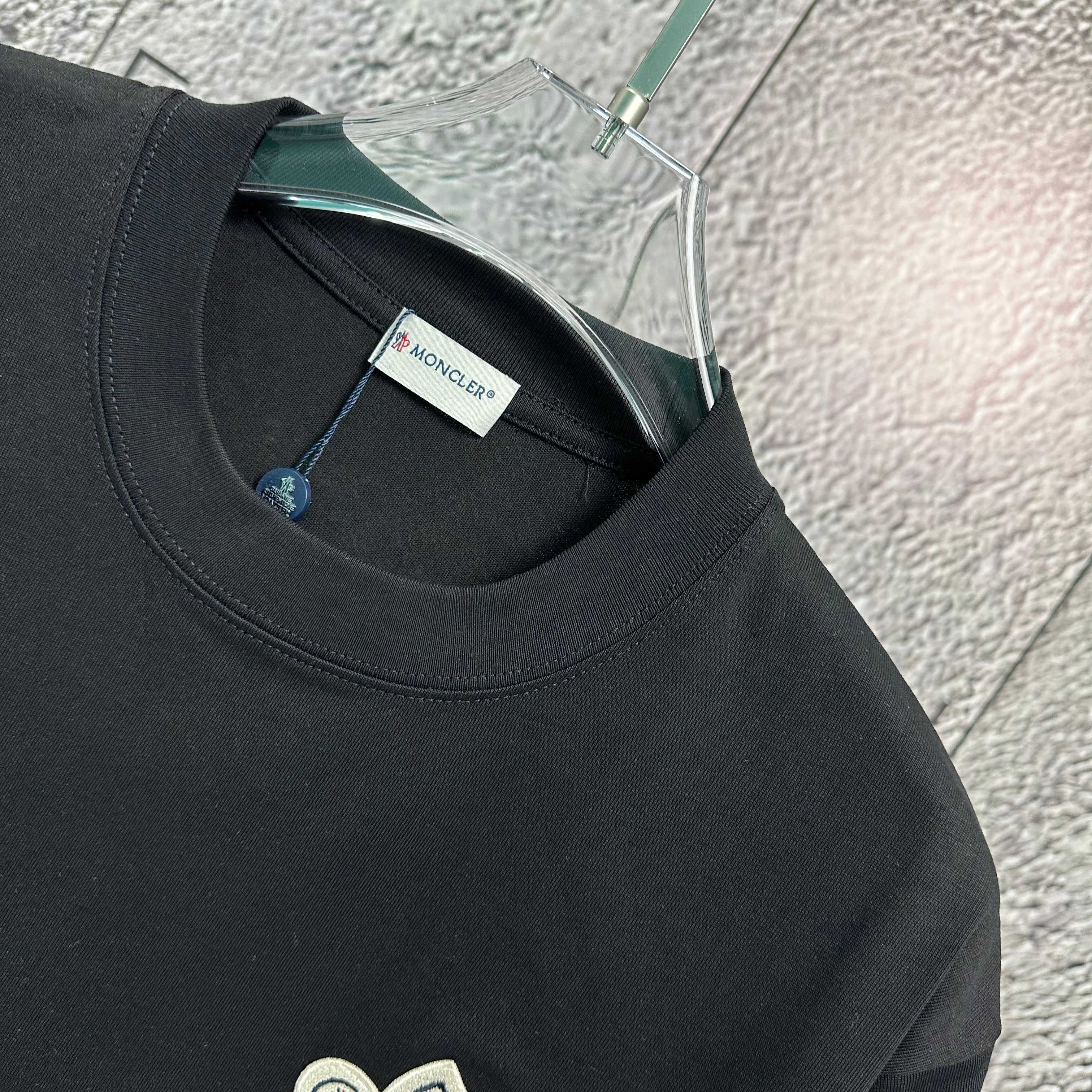 LuxluxHouse Best Quality Clothes T-shirt Moncler