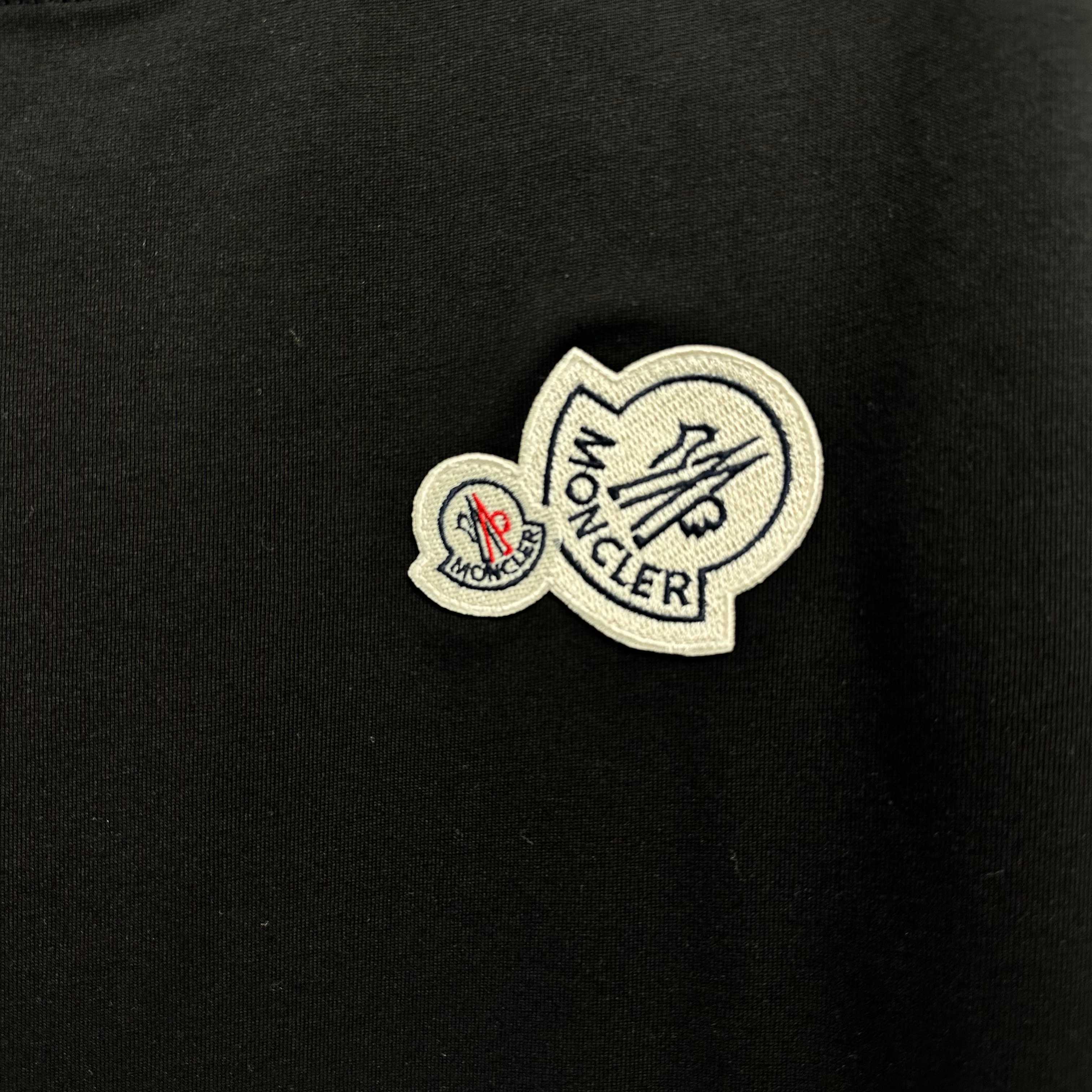 LuxluxHouse Best Quality Clothes T-shirt Moncler