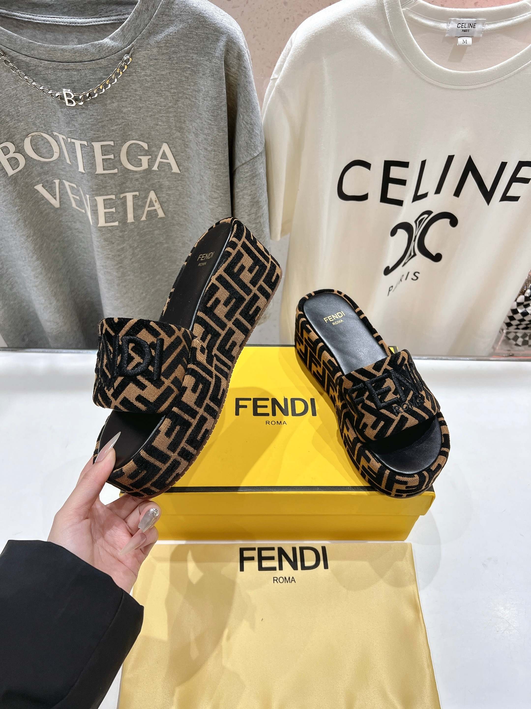LuxluxHouse Best Quality Fendi Women Shoes