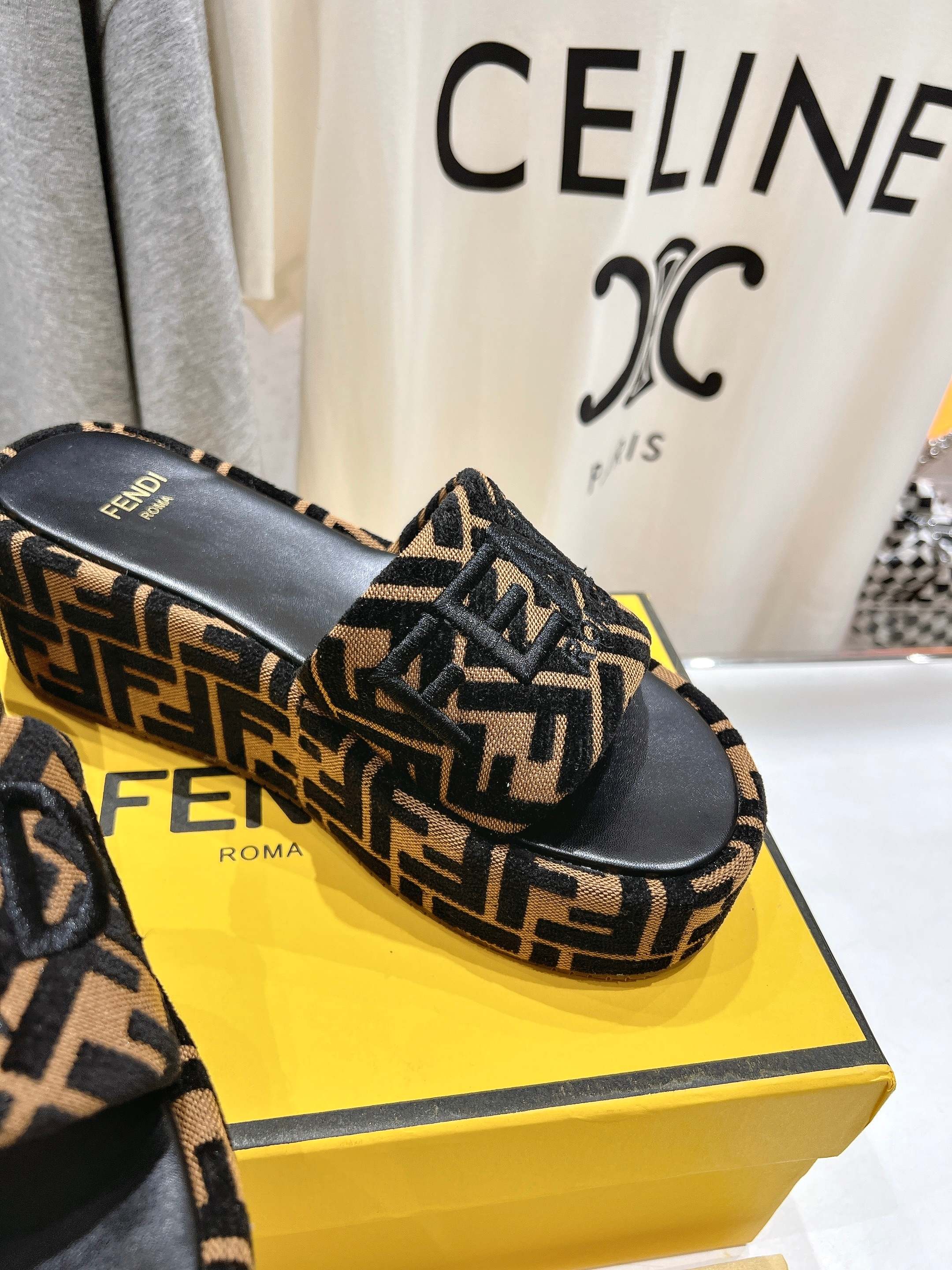 LuxluxHouse Best Quality Fendi Women Shoes