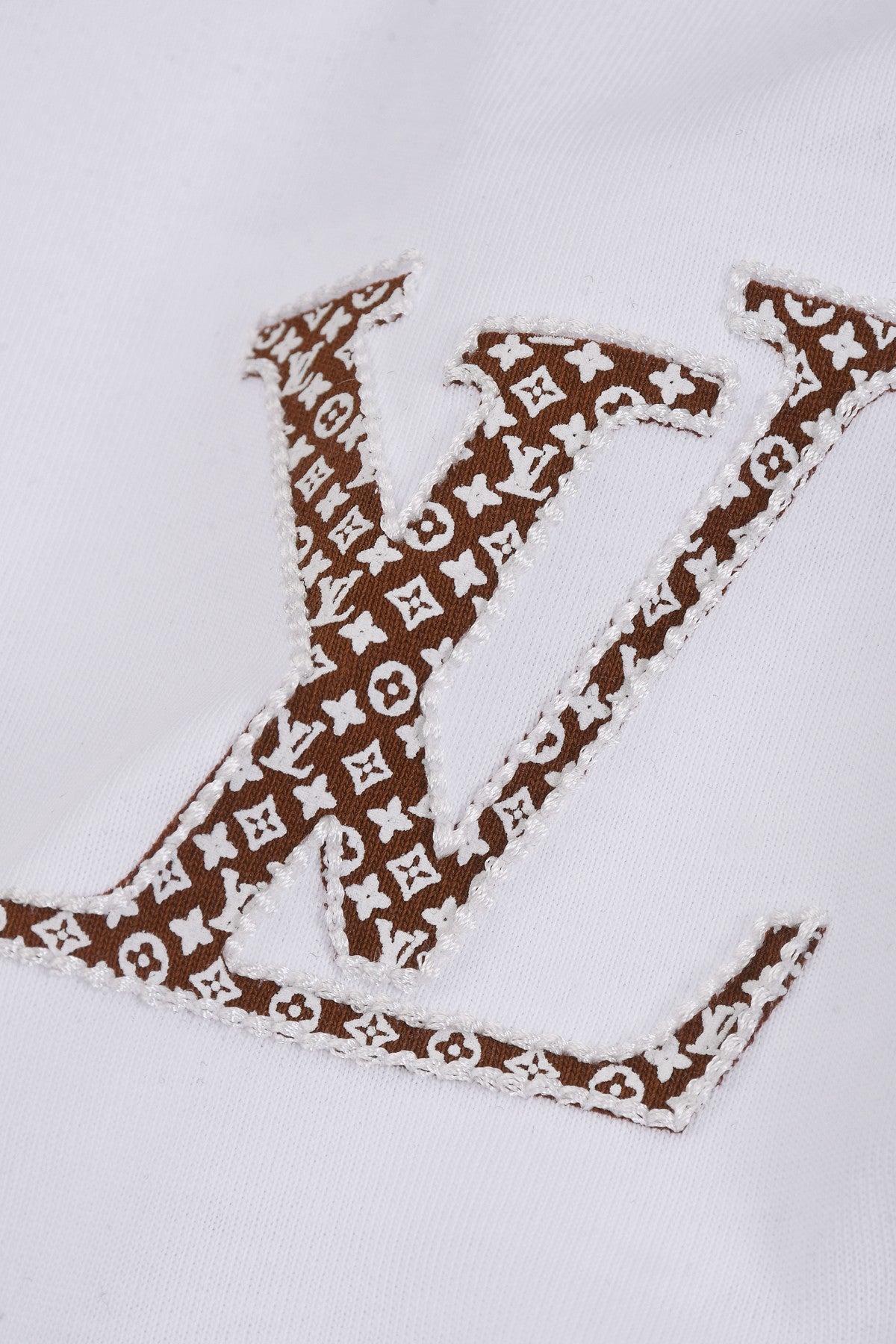 LuxluxHouse Best Quality Clothes T-shirt Louis Vuitton