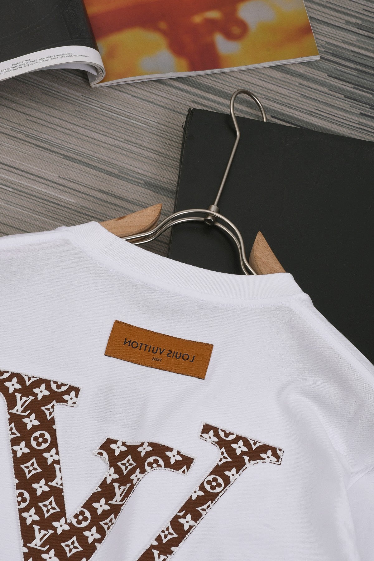 LuxluxHouse Best Quality Clothes T-shirt Louis Vuitton