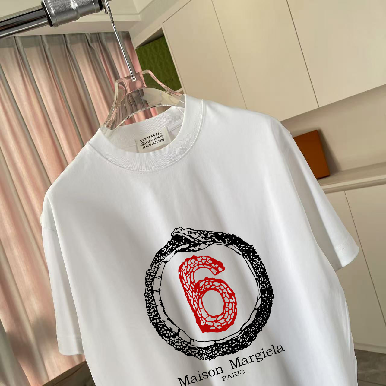 LuxluxHouse Best Quality Clothes T-shirt Chanel & Maison Margiela