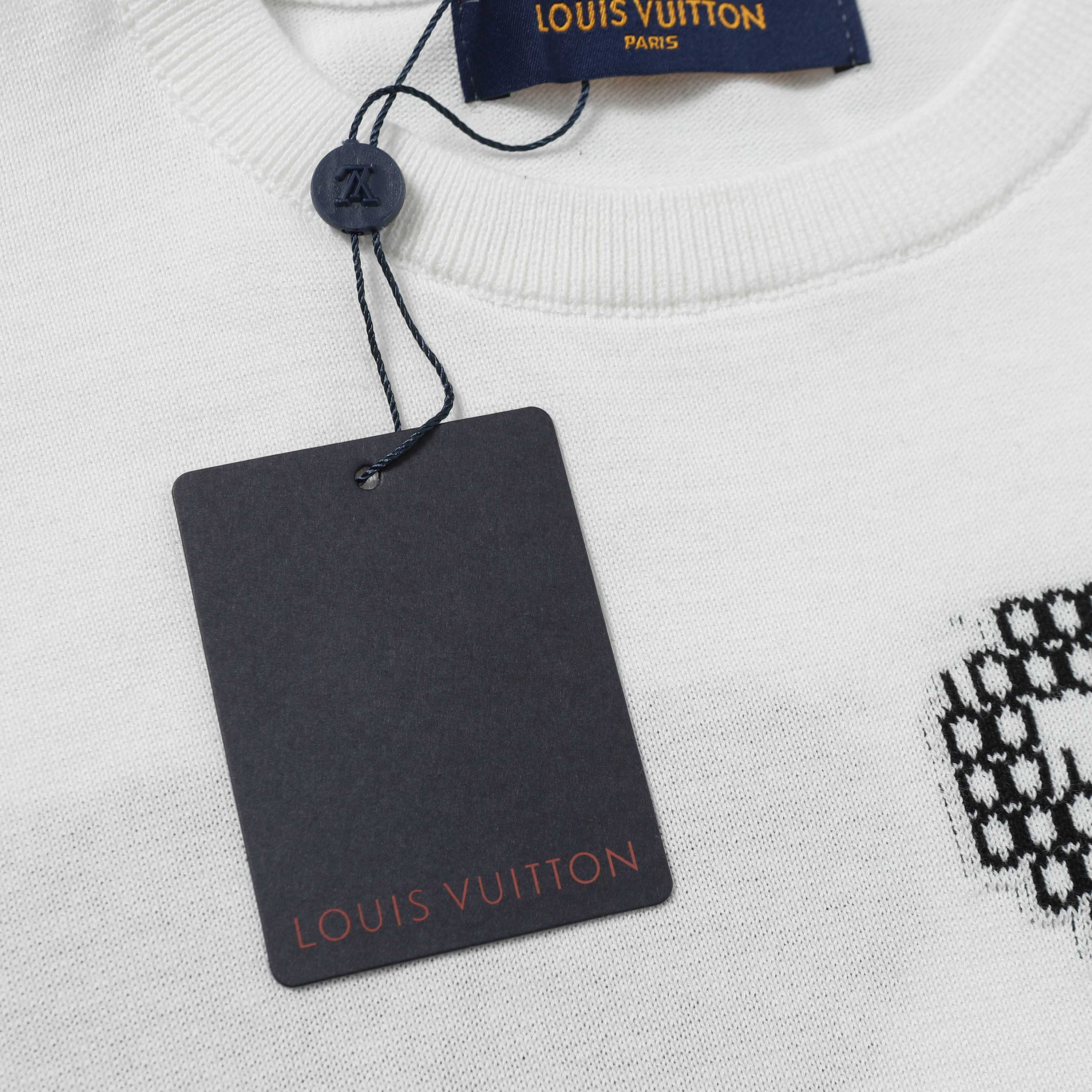 LuxluxHouse Best Quality Clothes T-shirt Louis Vuitton
