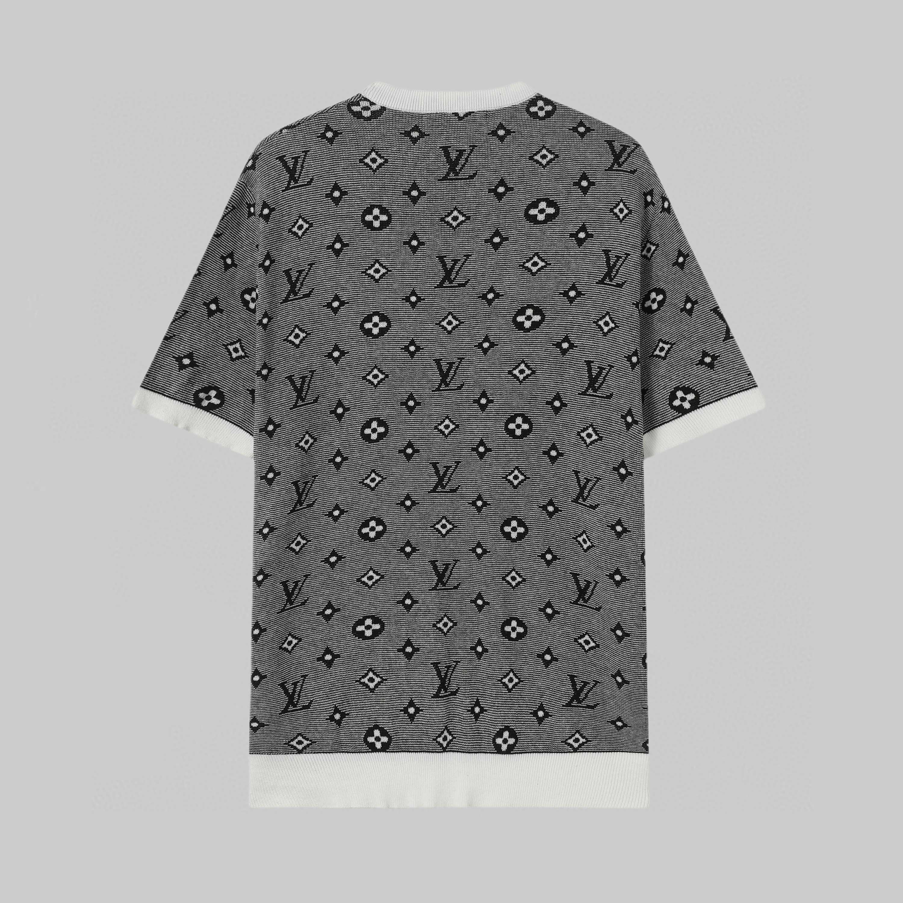LuxluxHouse Best Quality Clothes T-shirt Louis Vuitton