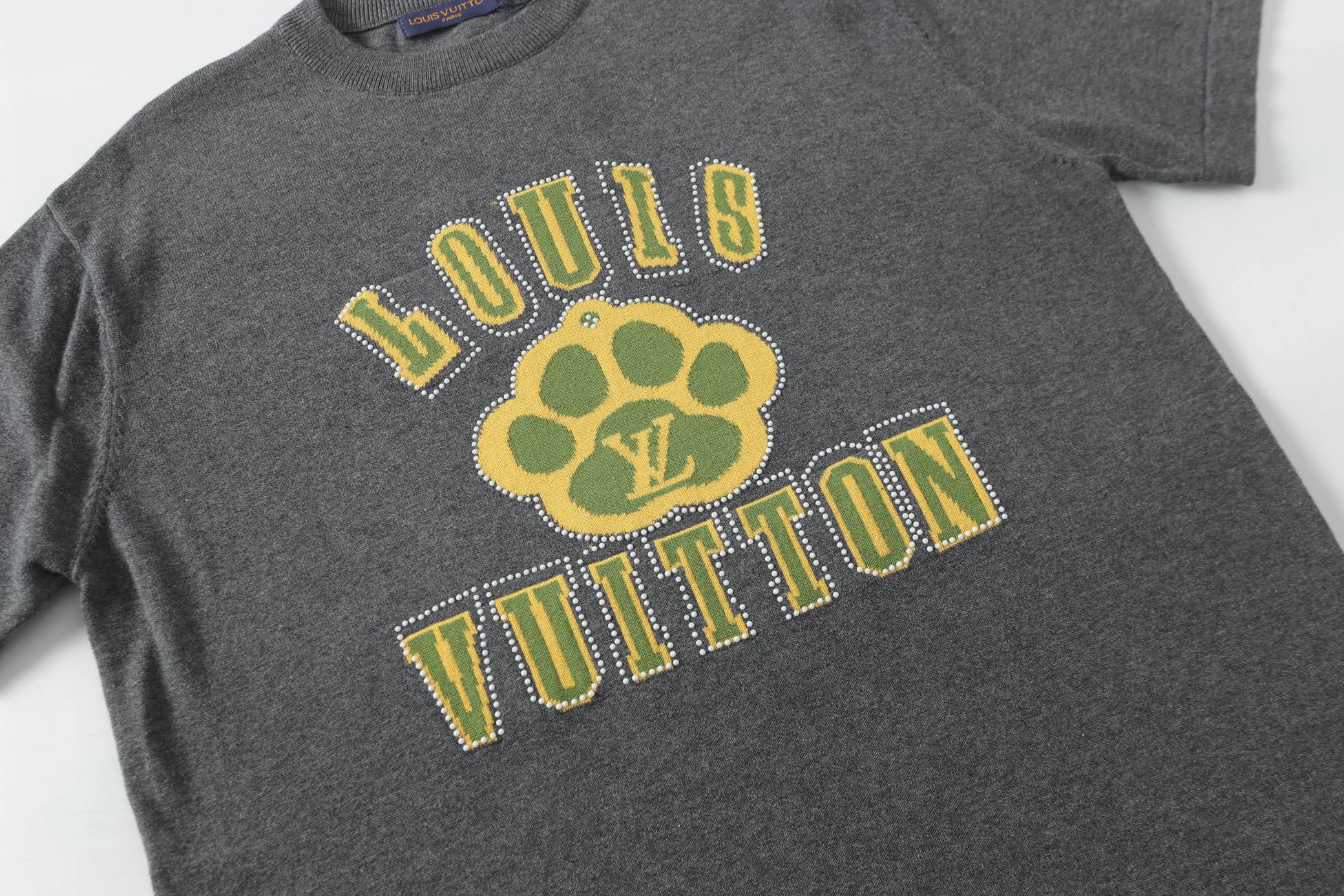LuxluxHouse Best Quality Clothes T-shirt Louis Vuitton