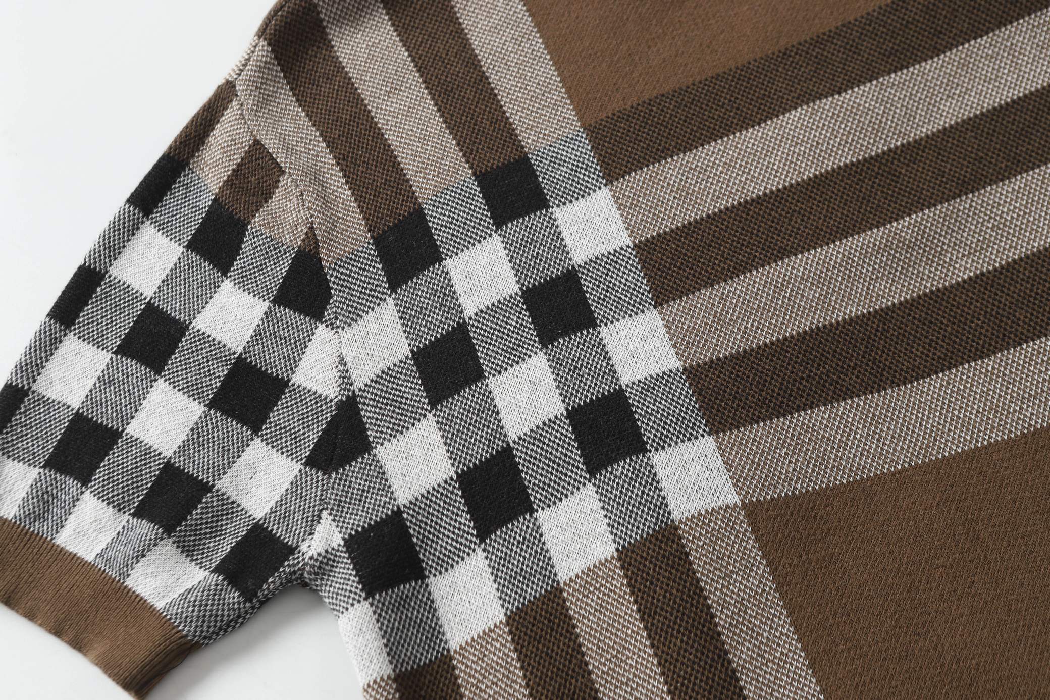 LuxluxHouse Best Quality Clothes Burberry T-shirt
