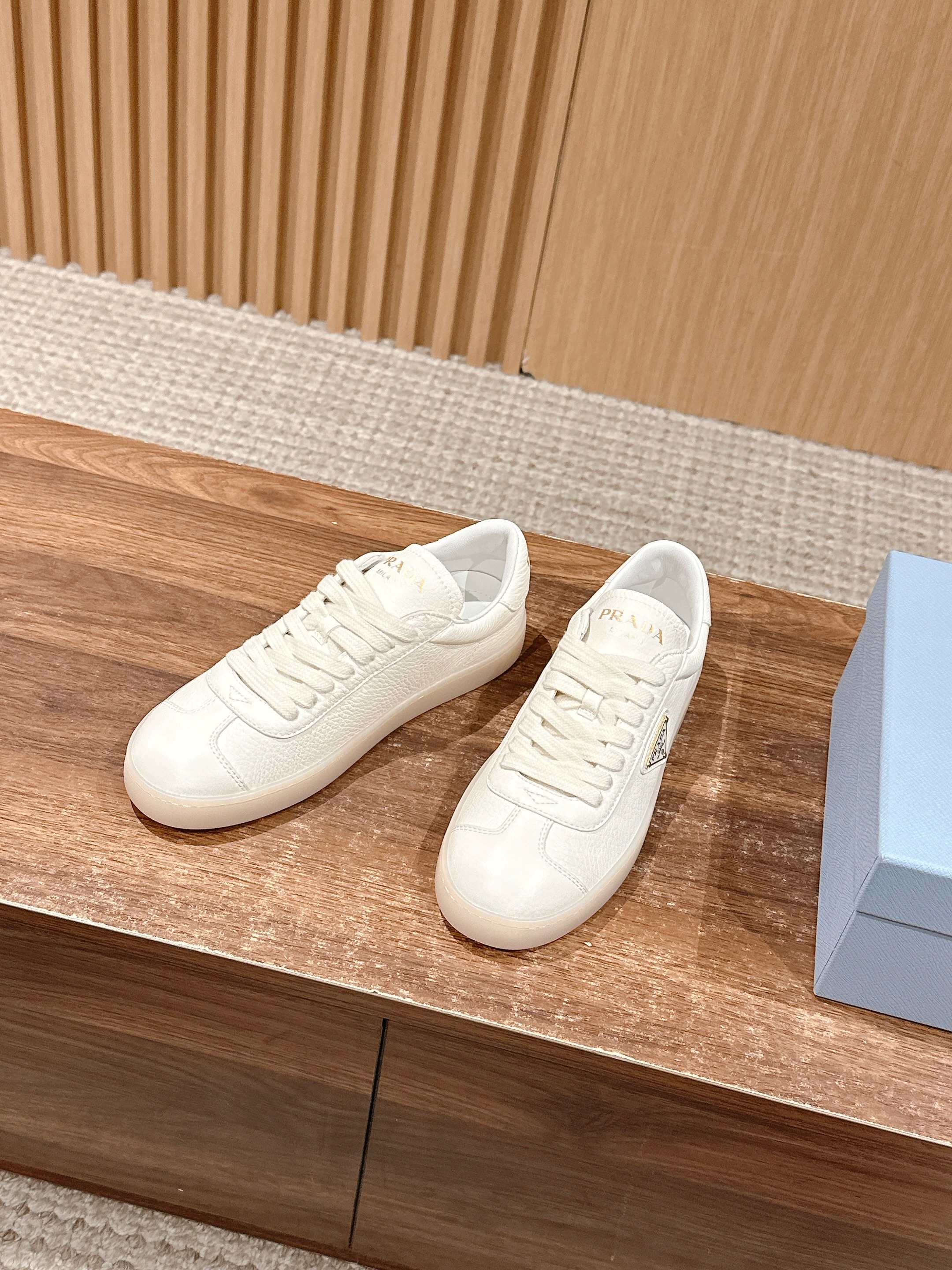LuxluxHouse Best Quality Women Shoes Prada