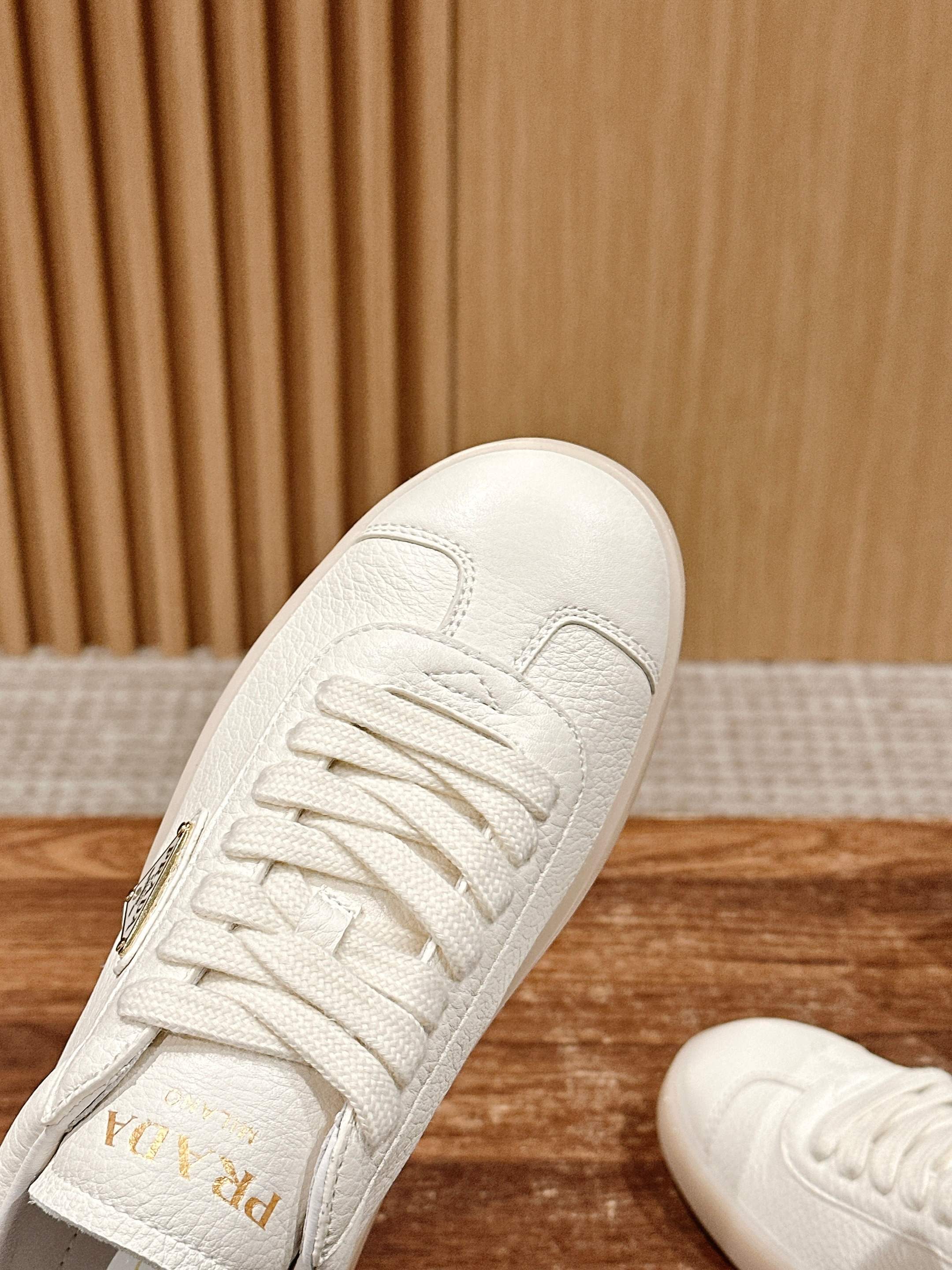 LuxluxHouse Best Quality Women Shoes Prada