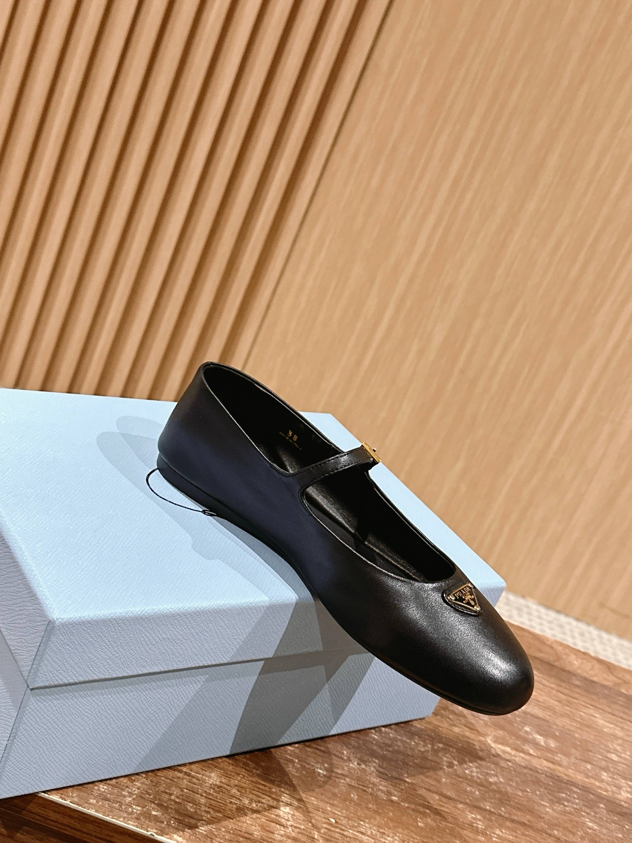 LuxluxHouse Best Quality Women Shoes Prada
