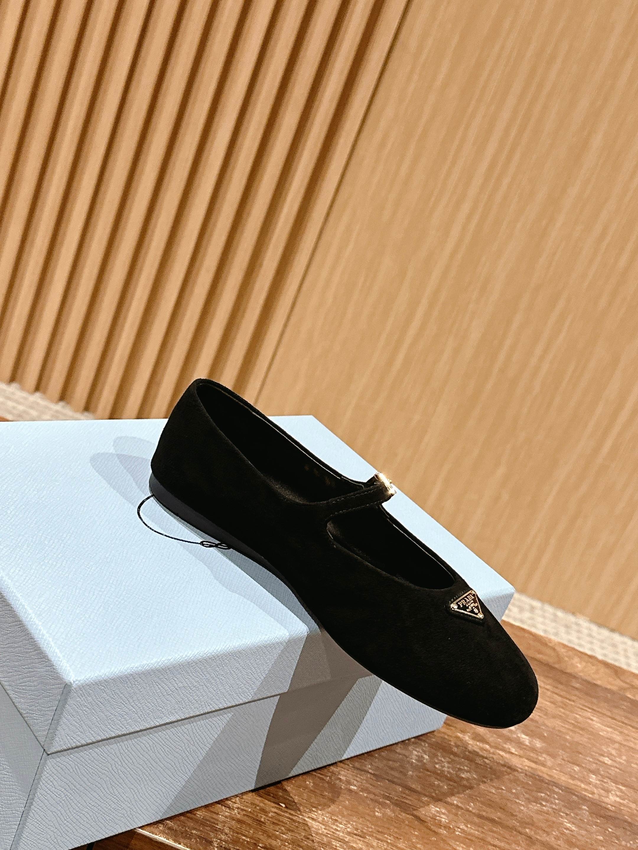 LuxluxHouse Best Quality Women Shoes Prada