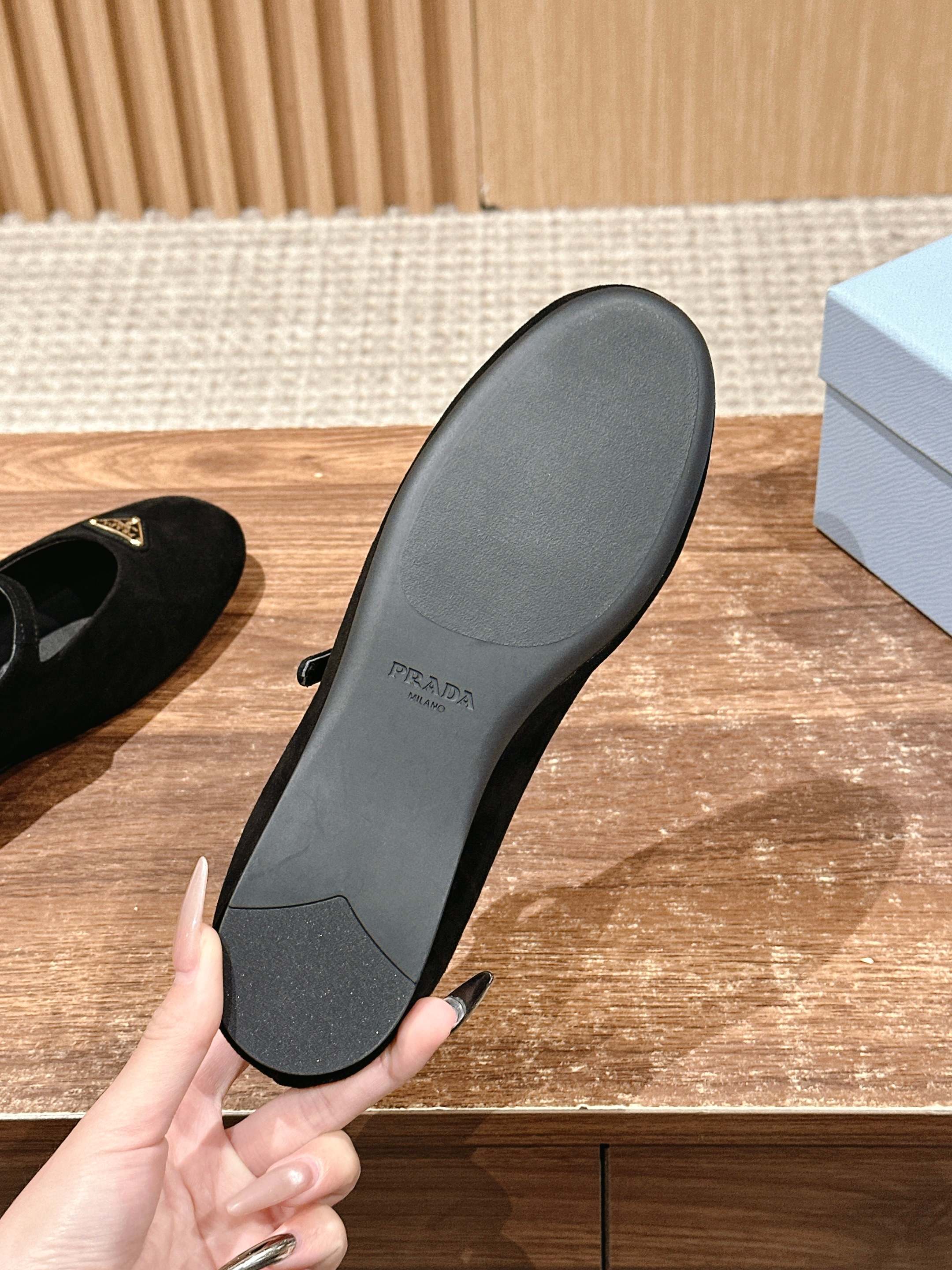 LuxluxHouse Best Quality Women Shoes Prada