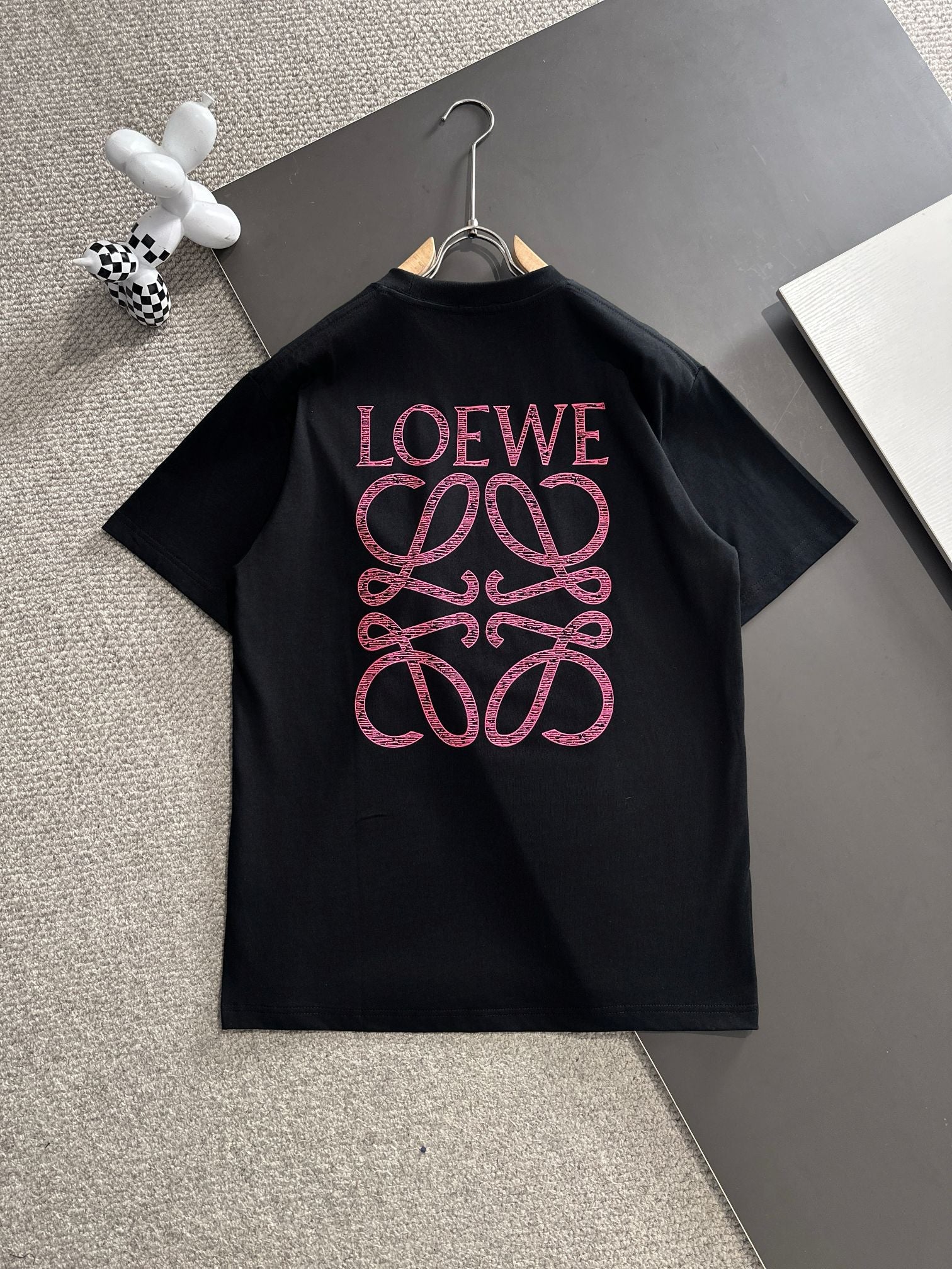 LuxluxHouse Best Quality Clothes T-shirt Loewe