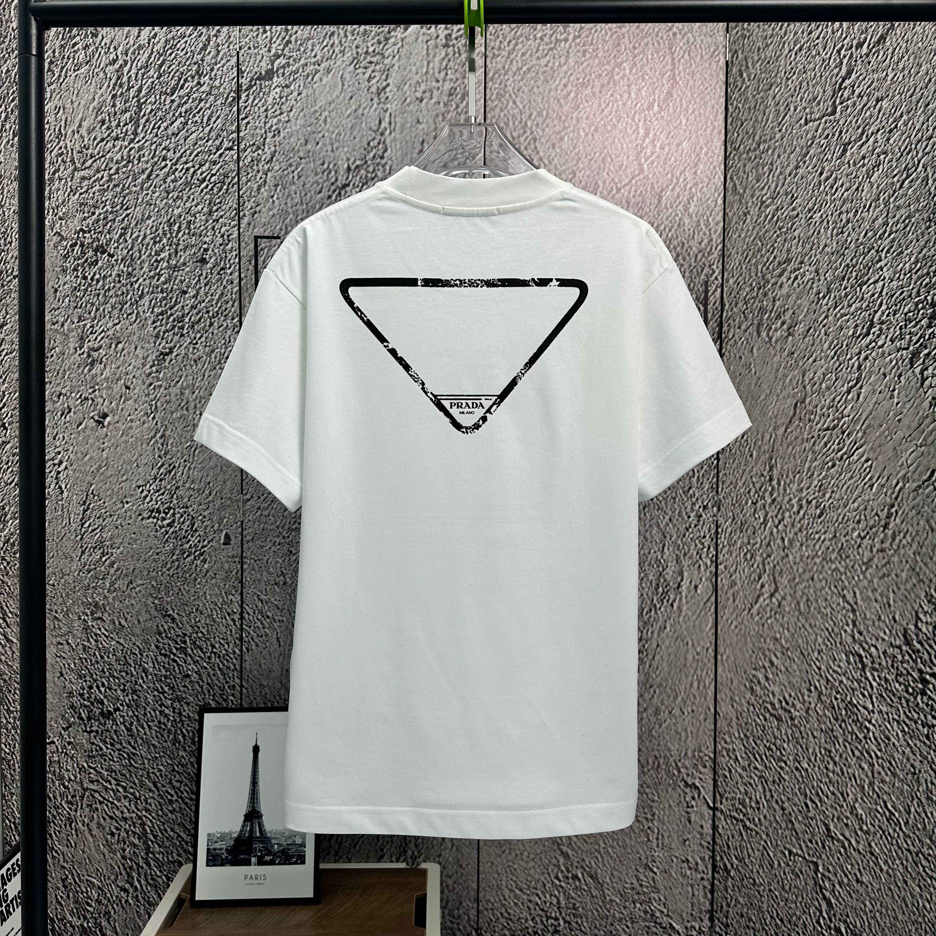 LuxluxHouse Best Quality Clothes T-shirt Prada