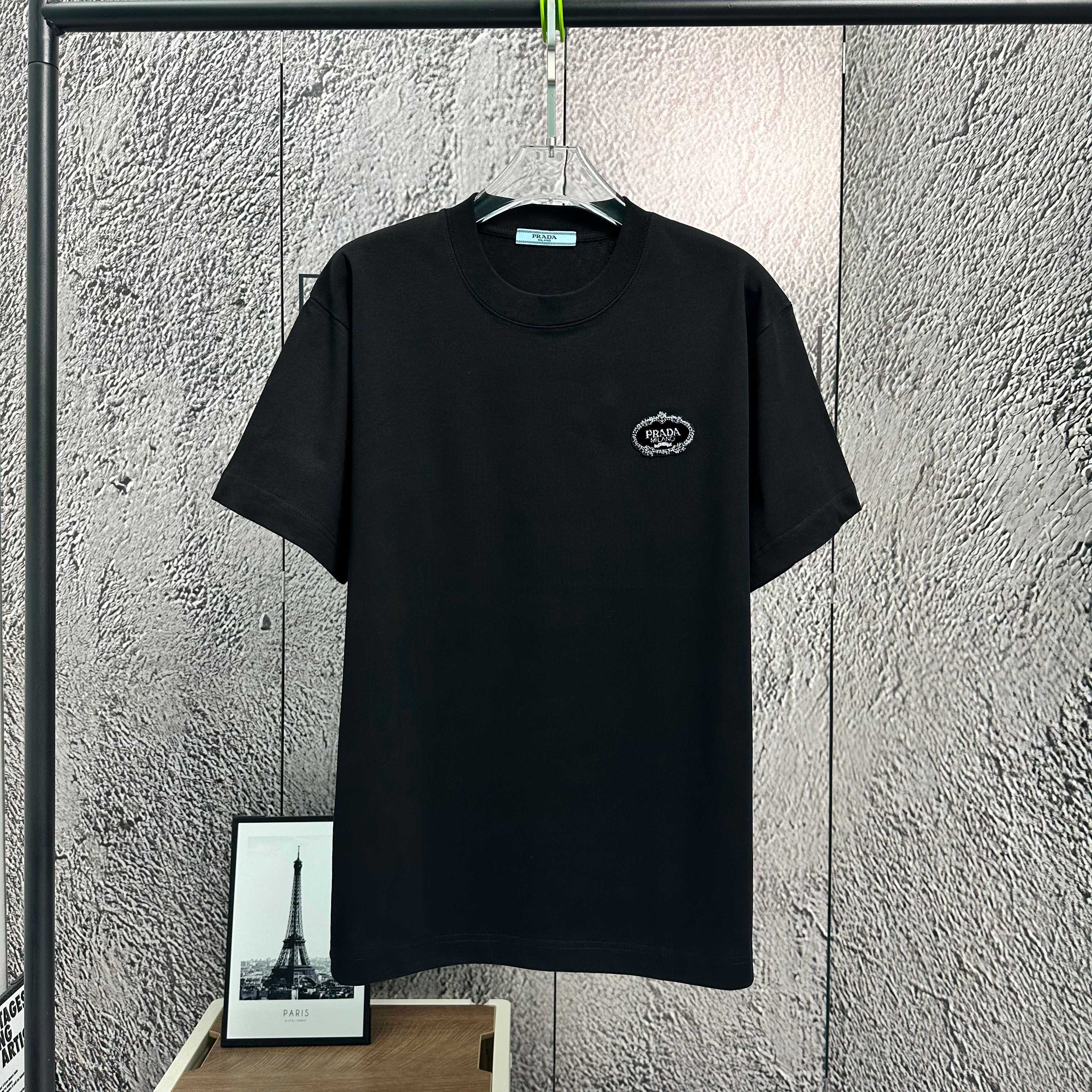 LuxluxHouse Best Quality Clothes T-shirt Prada