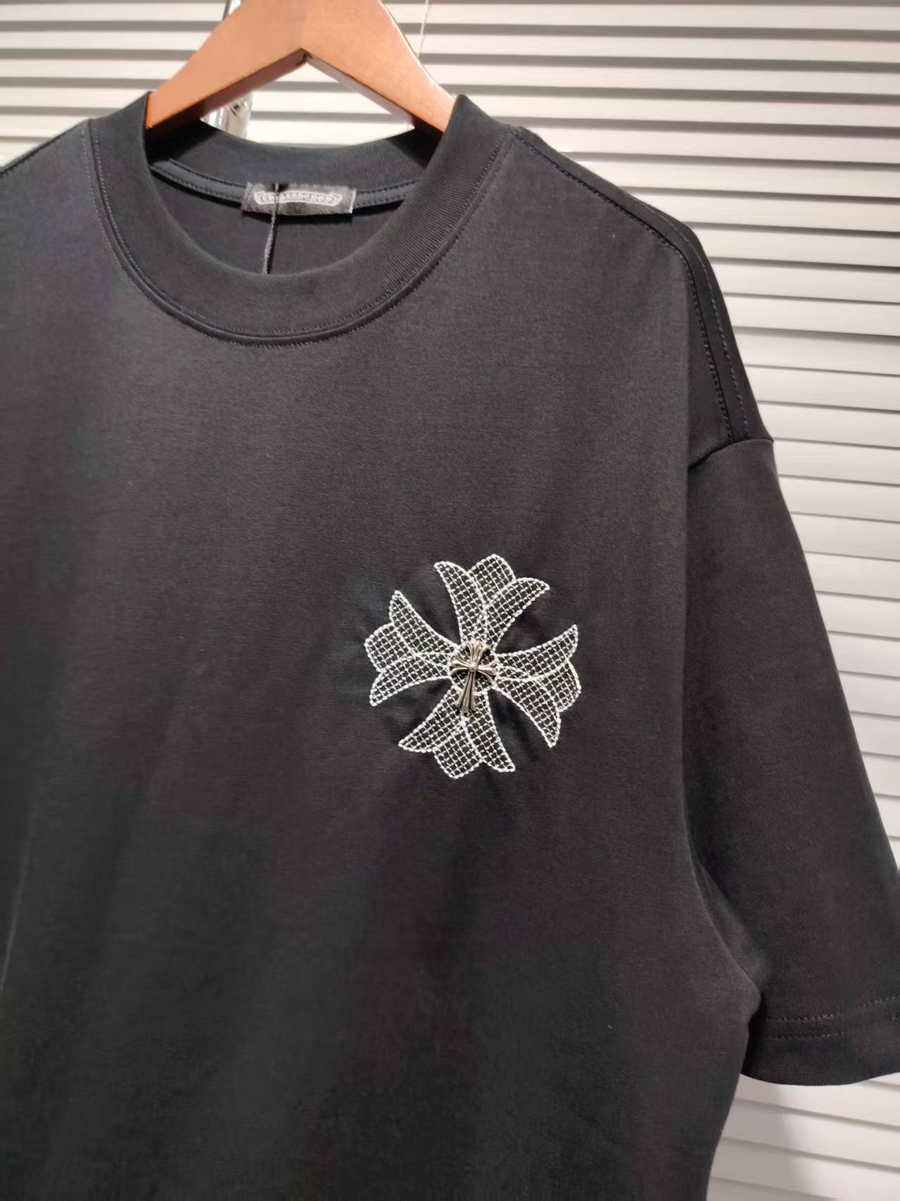 LuxluxHouse Best Quality Clothes Chrome Hearts T-shirt