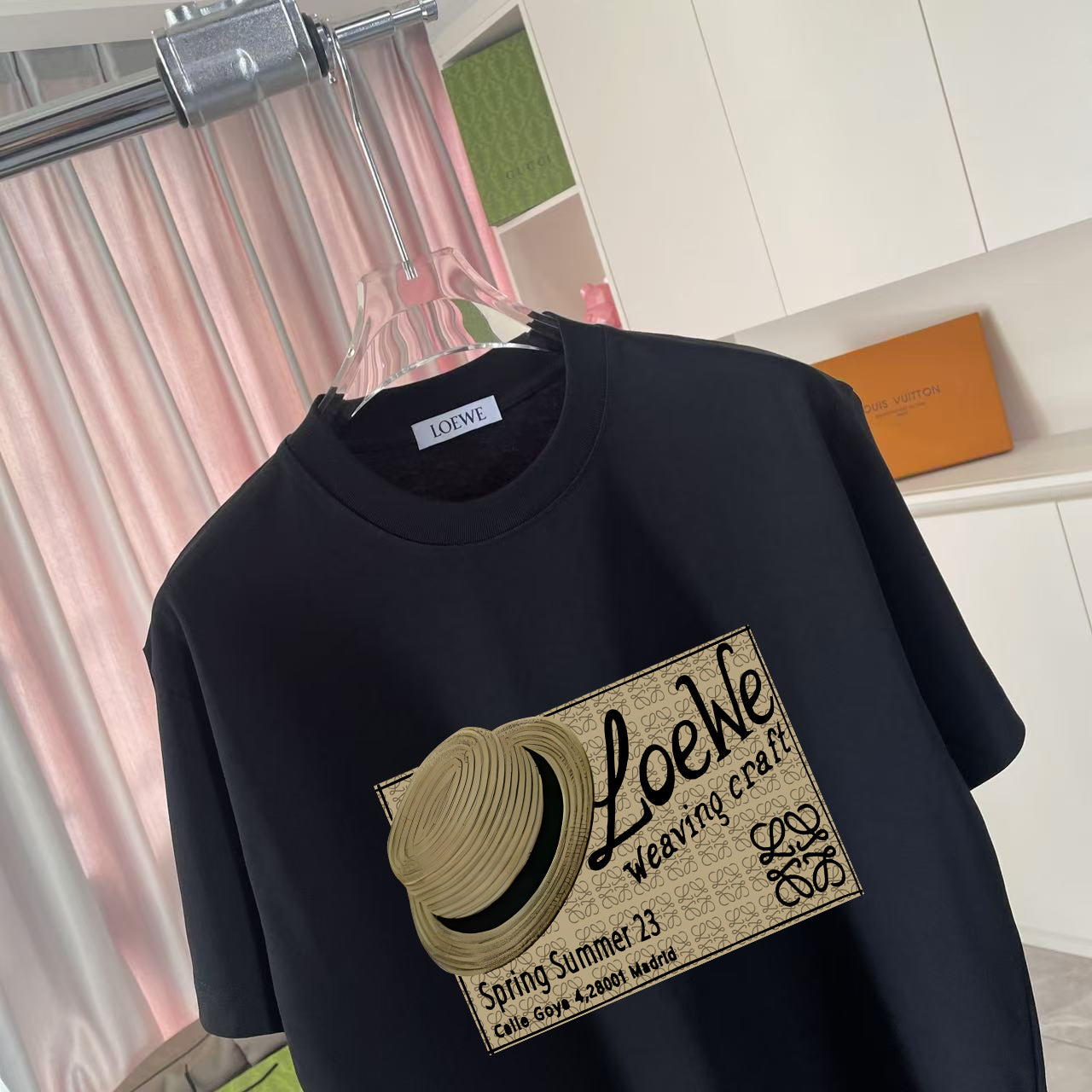 LuxluxHouse Best Quality Clothes T-shirt Loewe