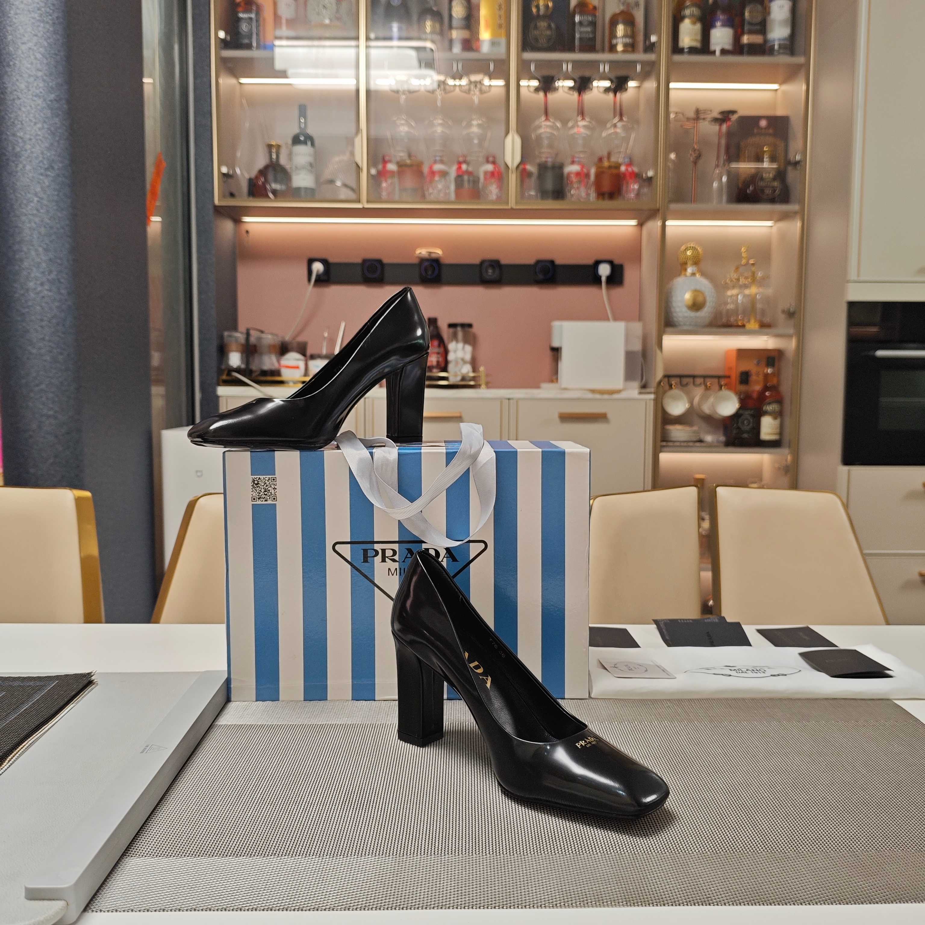 LuxluxHouse Best Quality Women Shoes Prada
