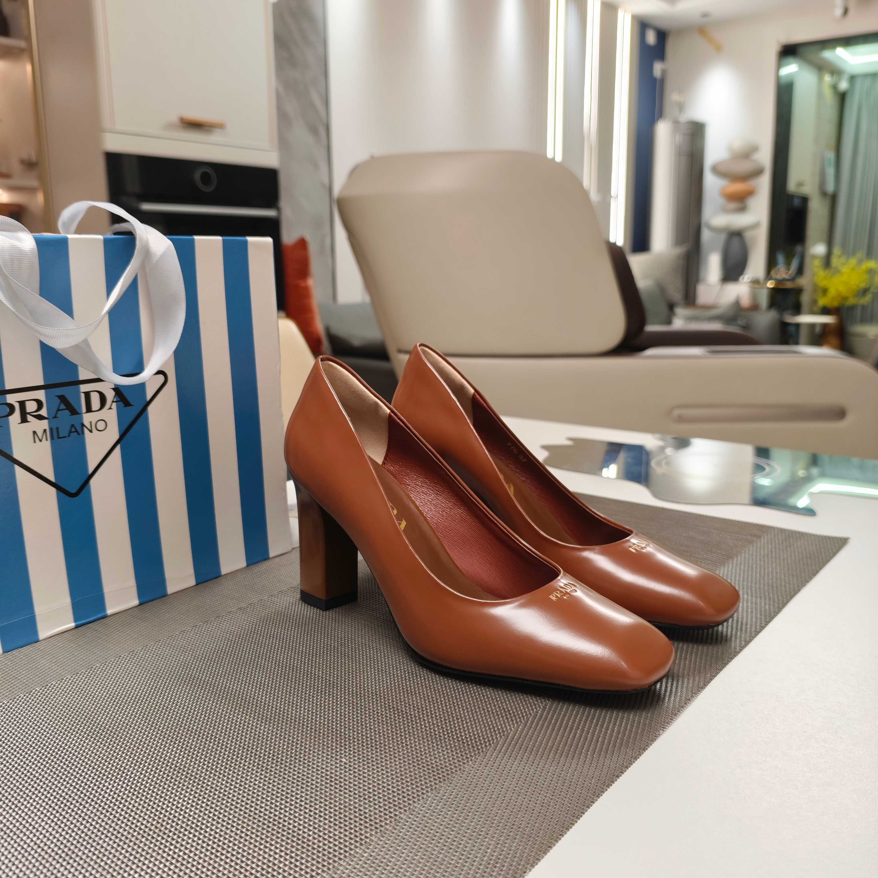 LuxluxHouse Best Quality Women Shoes Prada