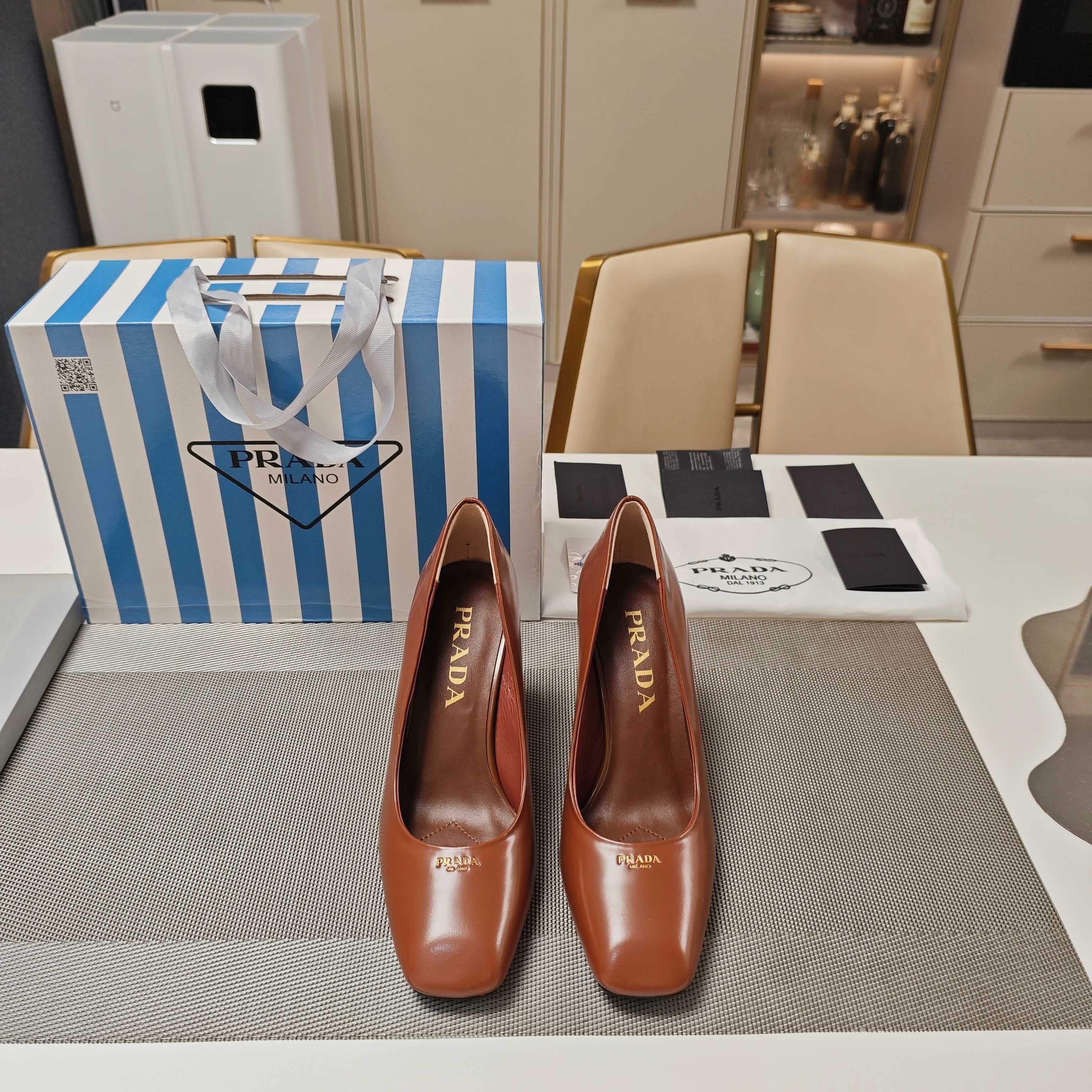 LuxluxHouse Best Quality Women Shoes Prada