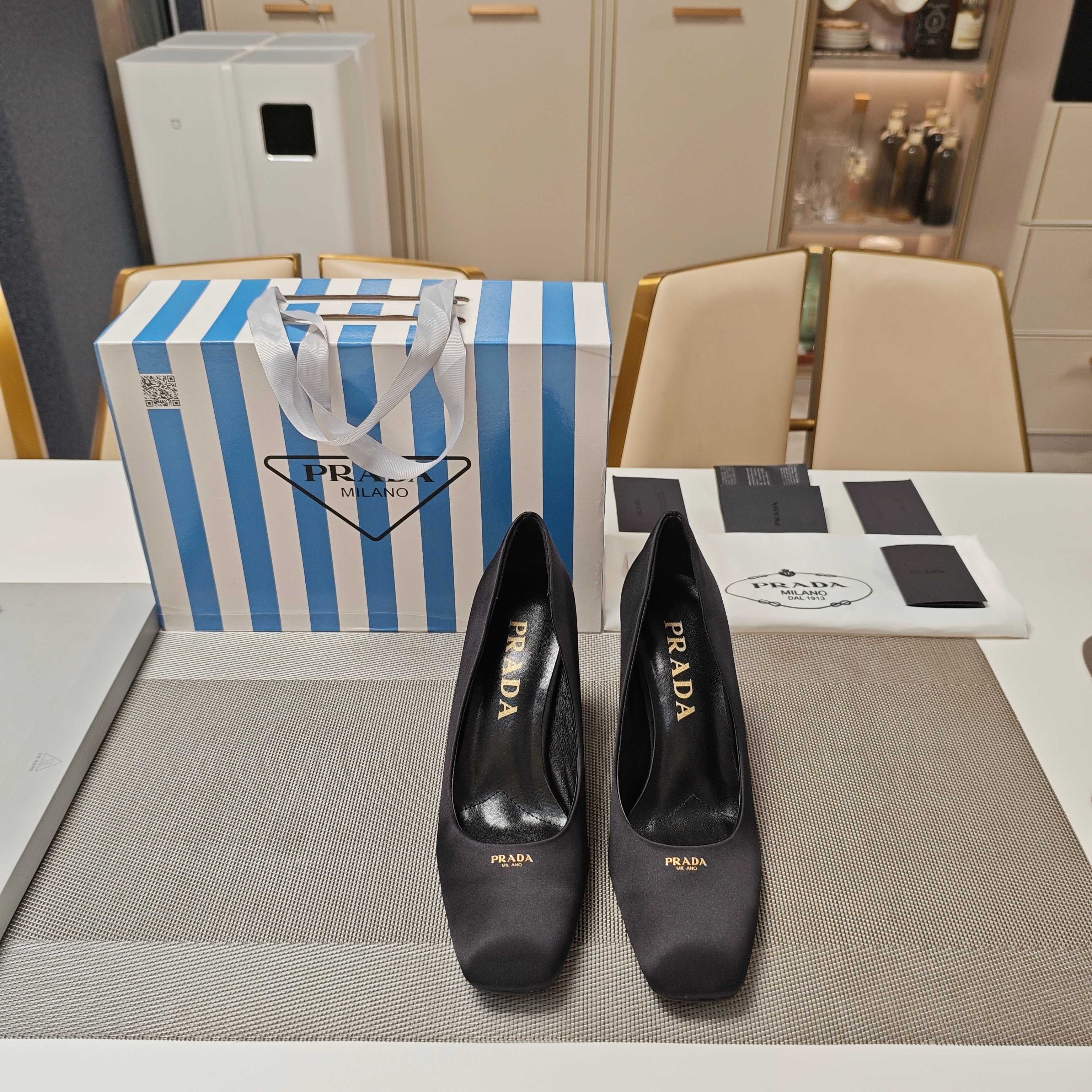 LuxluxHouse Best Quality Women Shoes Prada
