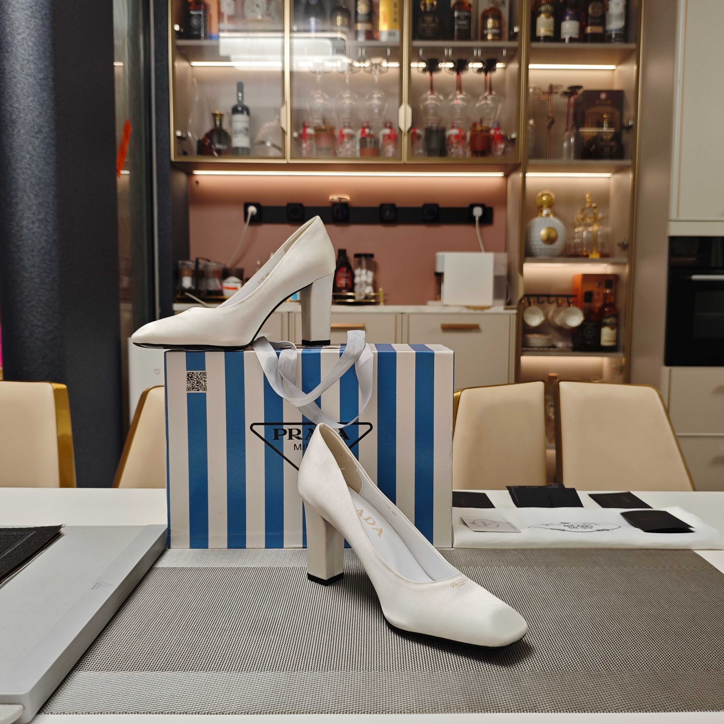 LuxluxHouse Best Quality Women Shoes Prada