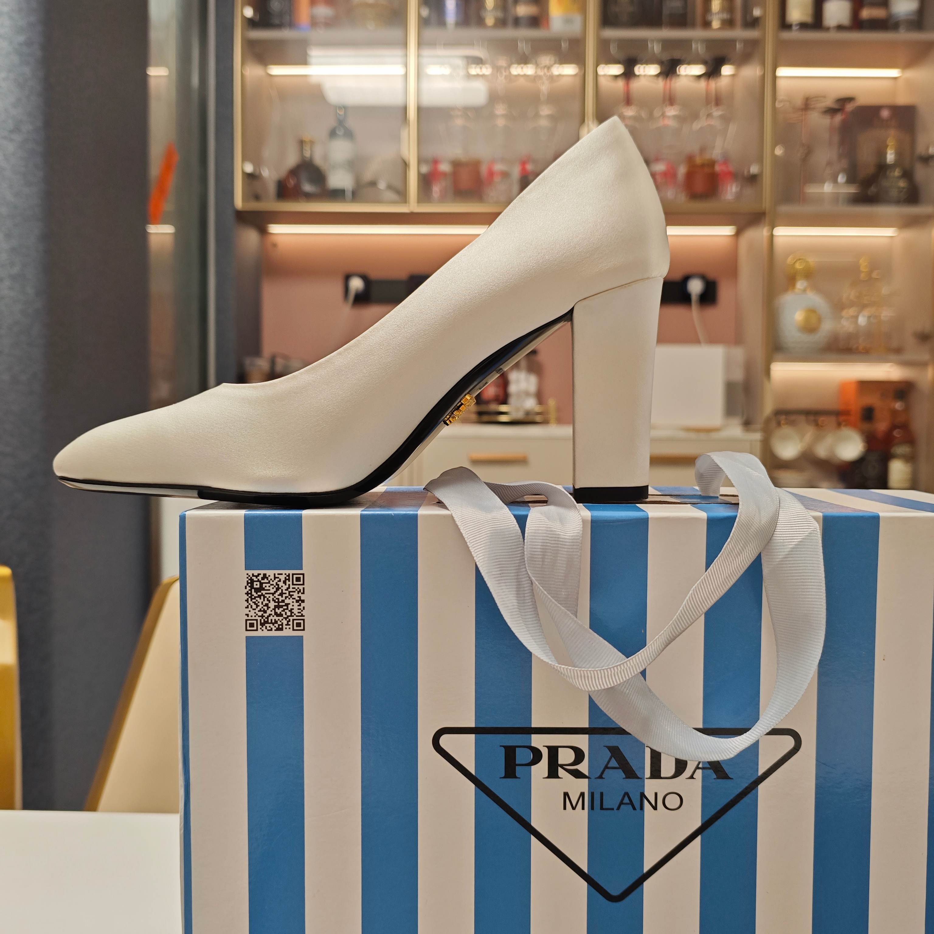 LuxluxHouse Best Quality Women Shoes Prada