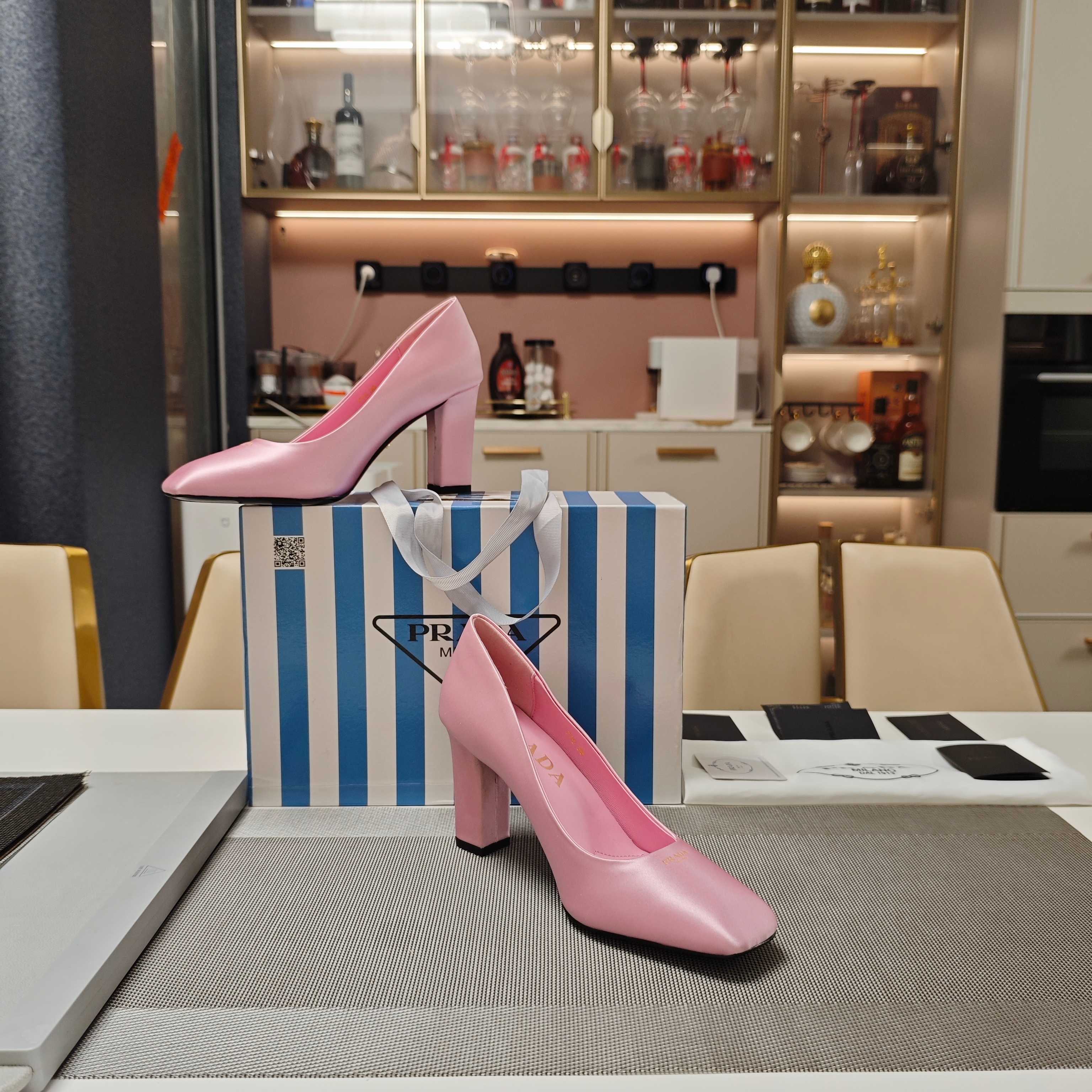 LuxluxHouse Best Quality Women Shoes Prada
