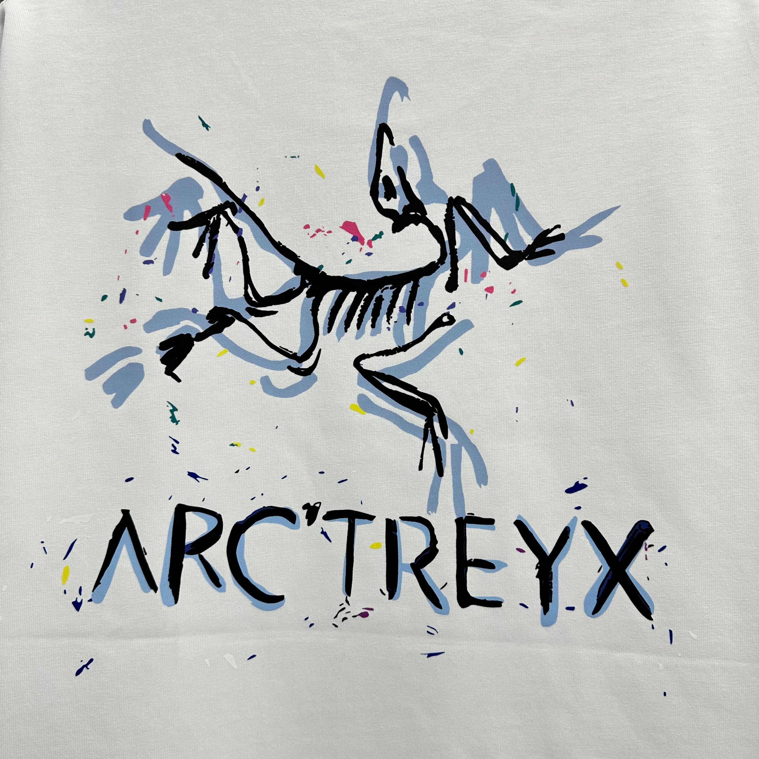 LuxluxHouse Best Quality Clothes T-shirt Arcteryx